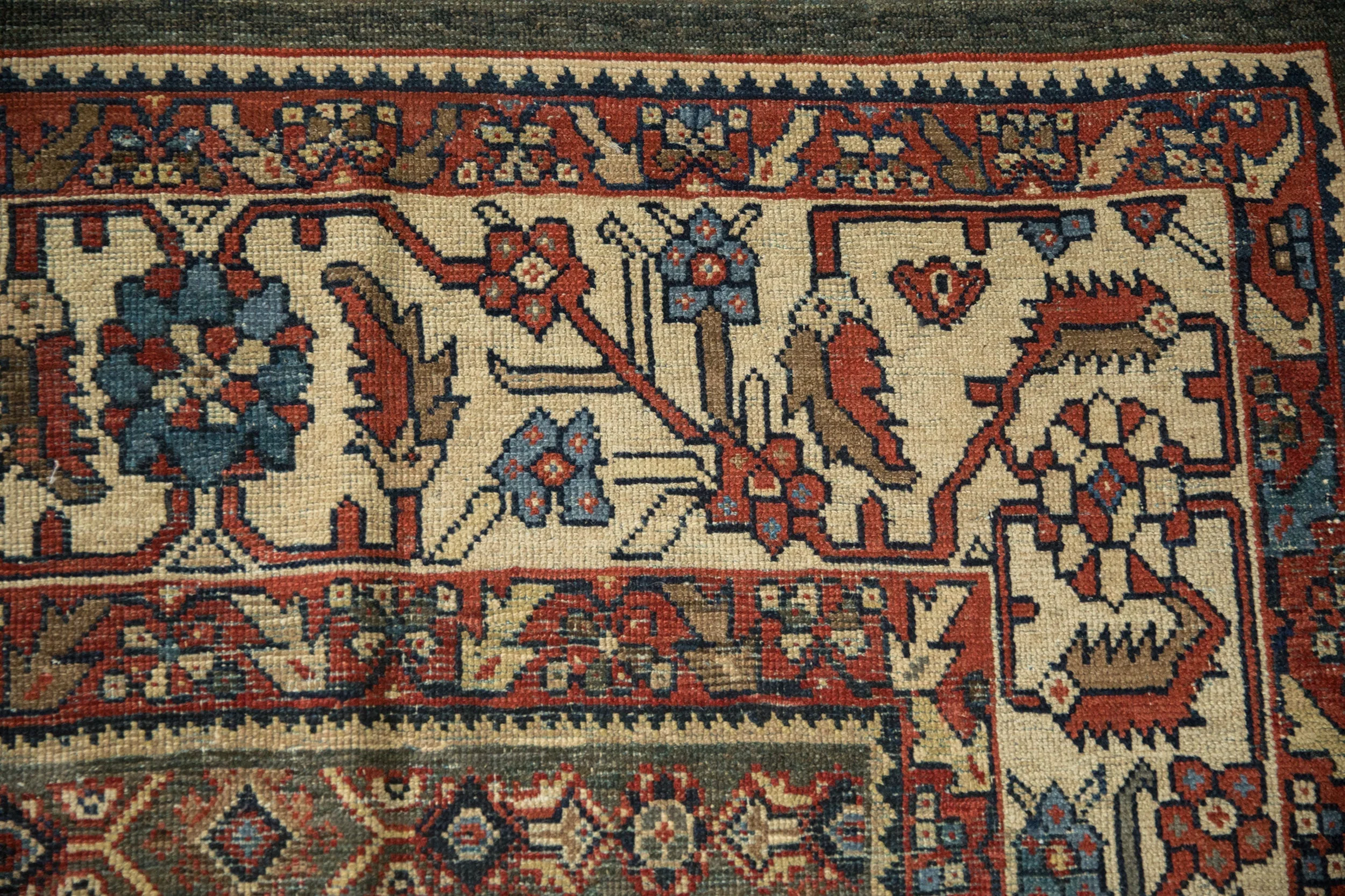 9x12.5 Vintage Distressed Mahal Carpet - Image 3