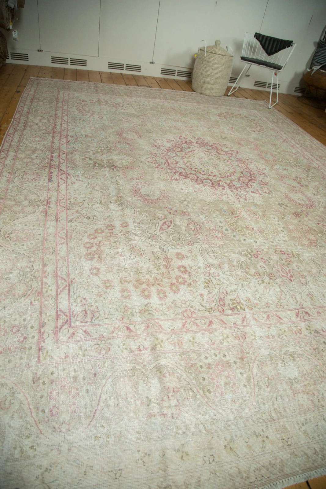 9x12.5 Vintage Distressed Meshed Carpet - Image 8