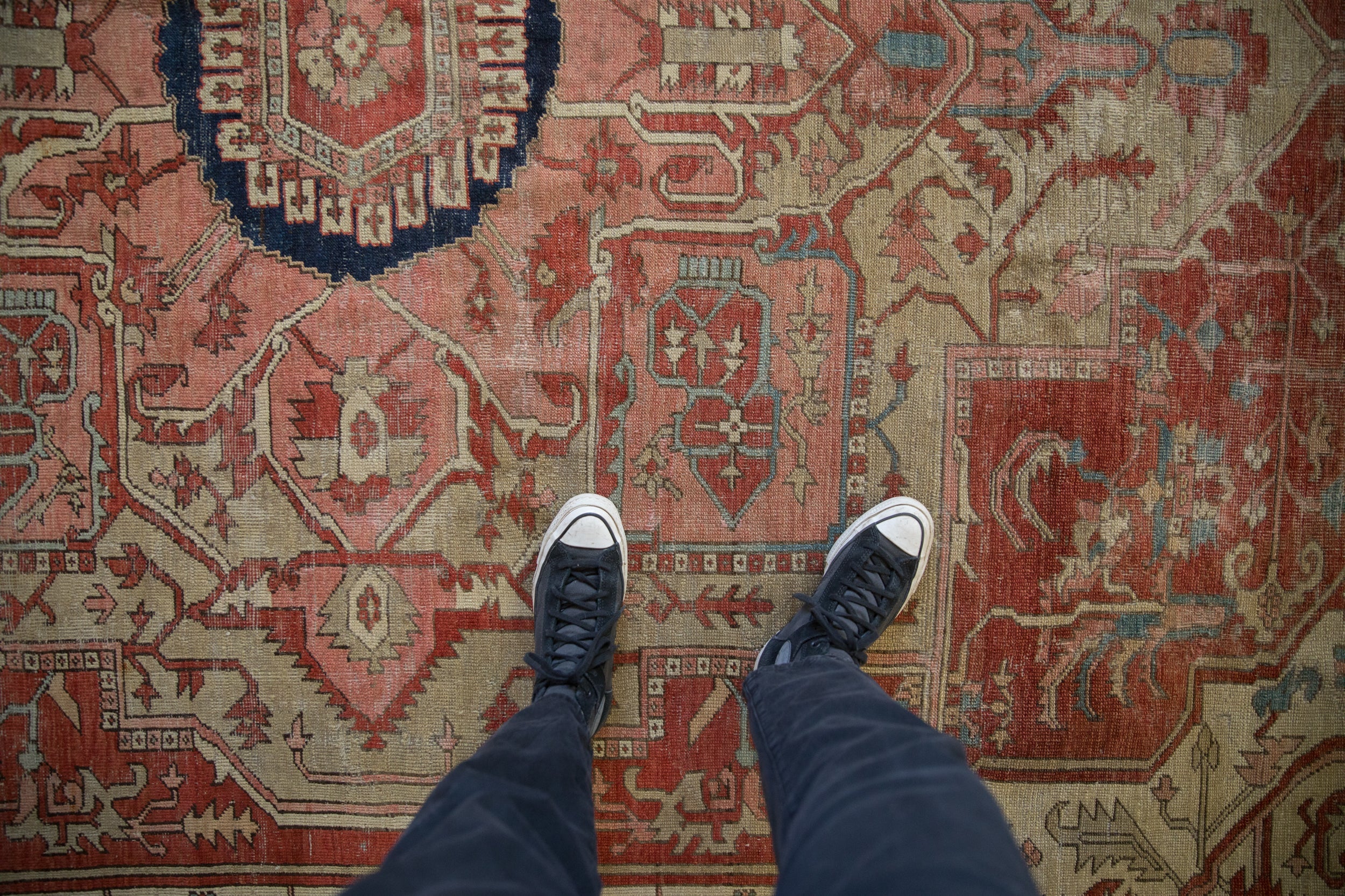 9x12 Antique Serapi Carpet - Image 2