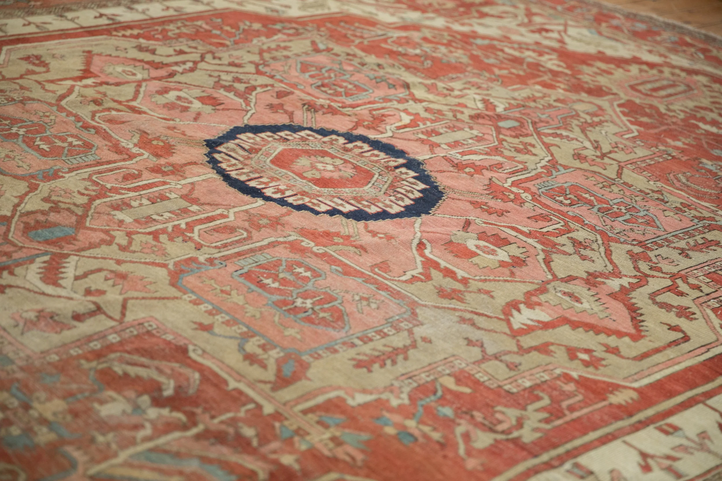 9x12 Antique Serapi Carpet - Image 8