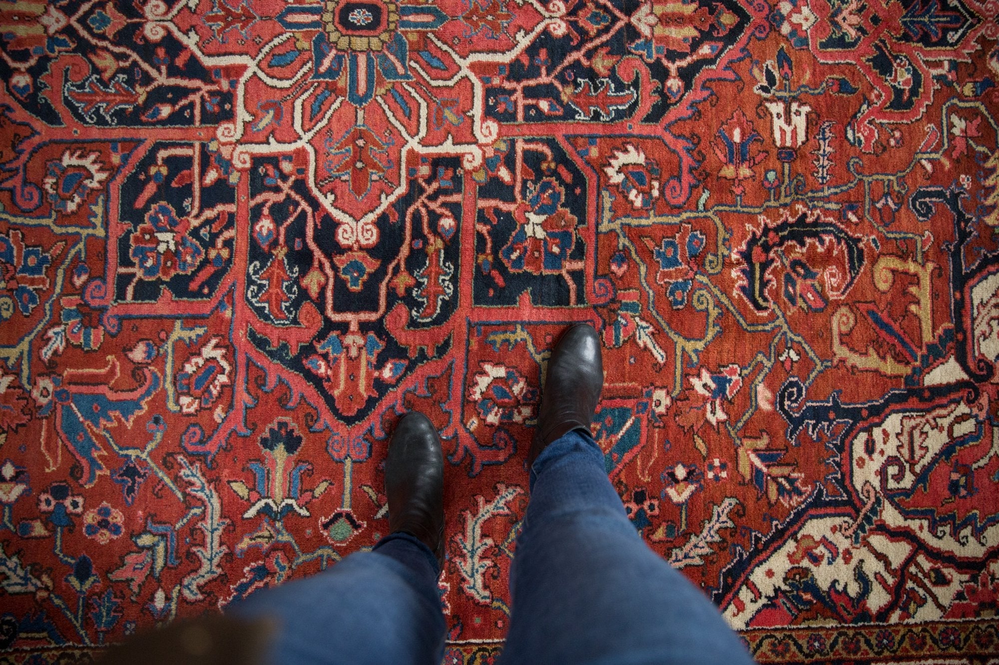 9x12 Vintage Heriz Carpet - Image 2