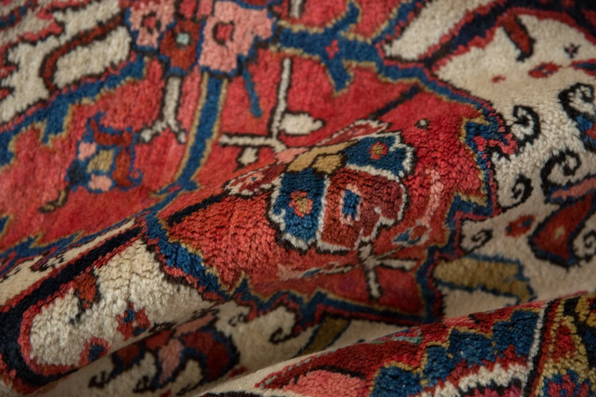 9x12 Vintage Heriz Carpet - Image 8