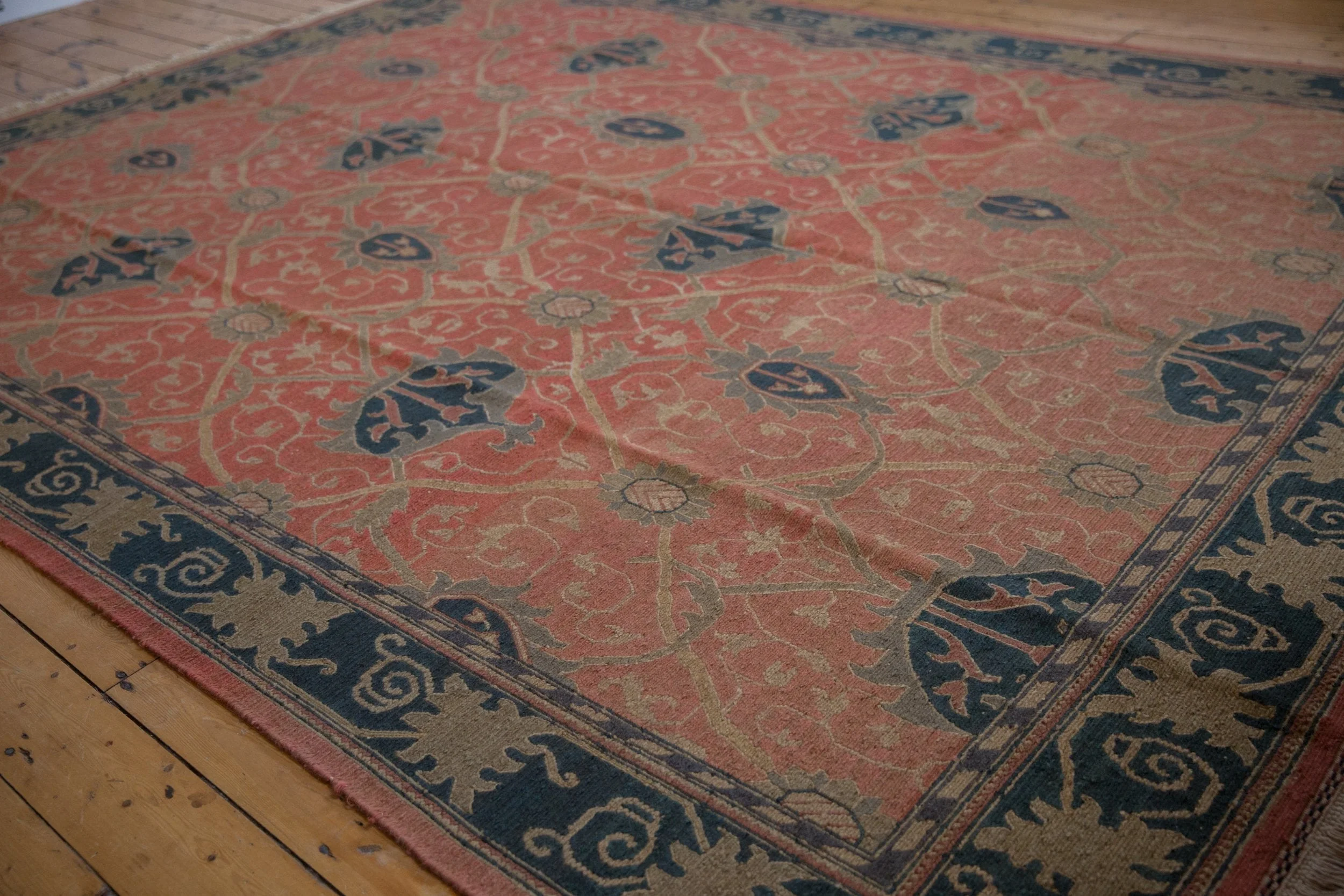 9x12 Vintage Tea Washed Indian Arts And Crafts Soumac Design Carpet - Image 3