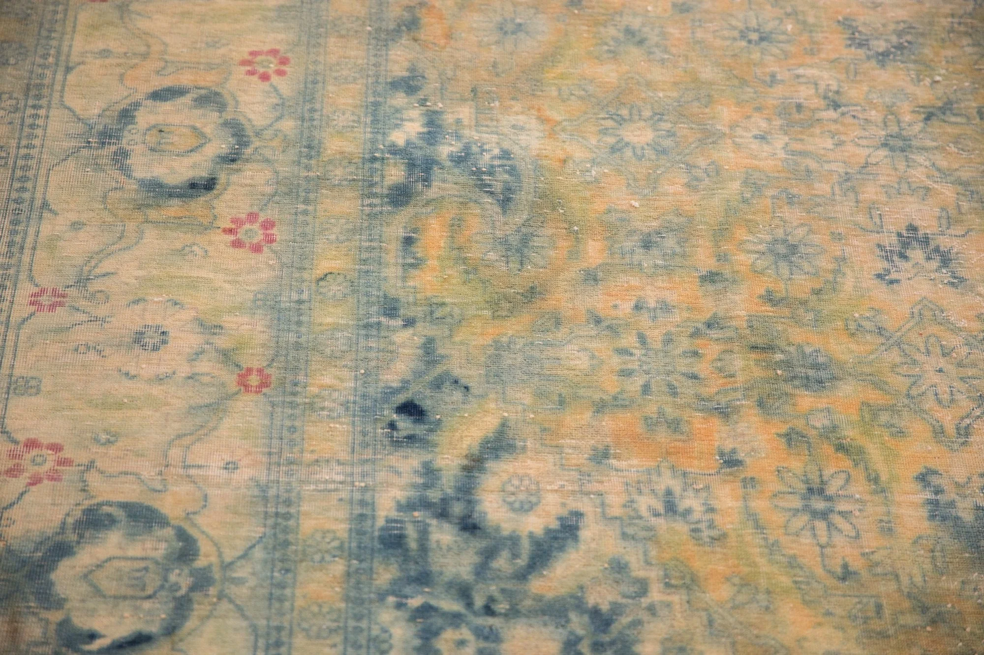 9x14.5 Vintage Distressed Bulgarian Herati Design Carpet - Image 14