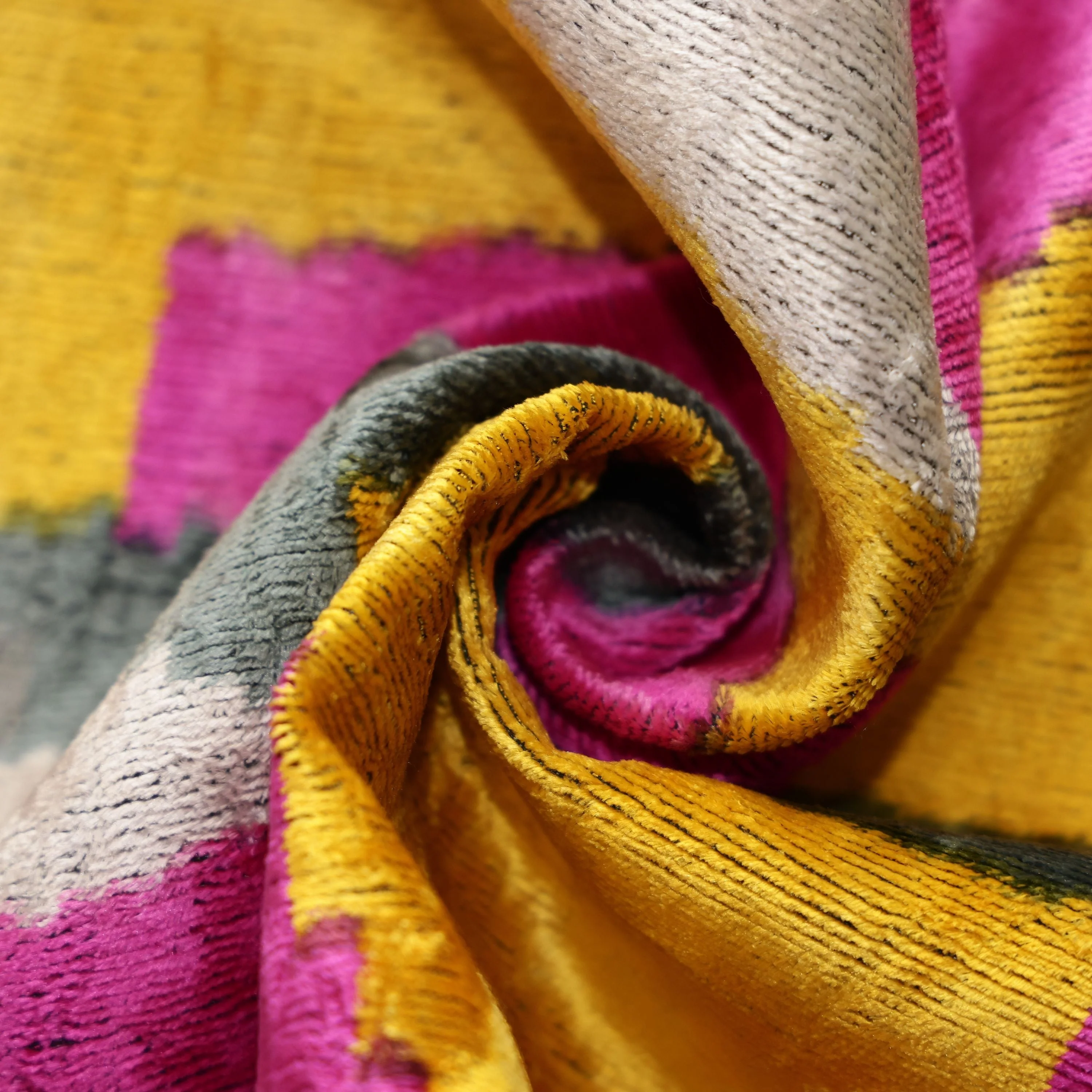Abstract Silk Velvet Pillow 20x20 in Handmade Geometric Luxury Accent Cushion - Image 7