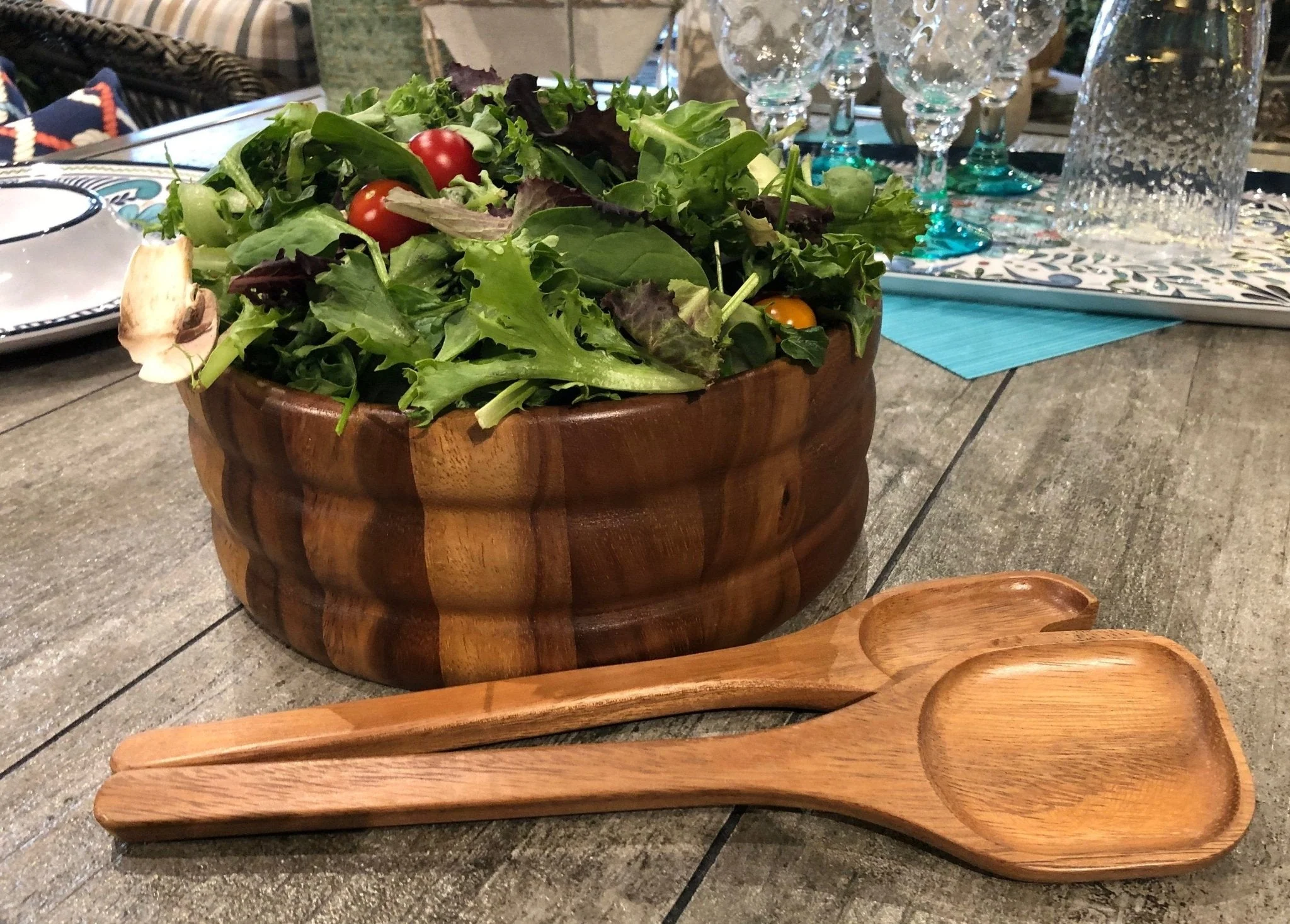 Acacia Wood Salad Bowl with Servers – Handcrafted Large Wooden Serving Bowl - Image 2