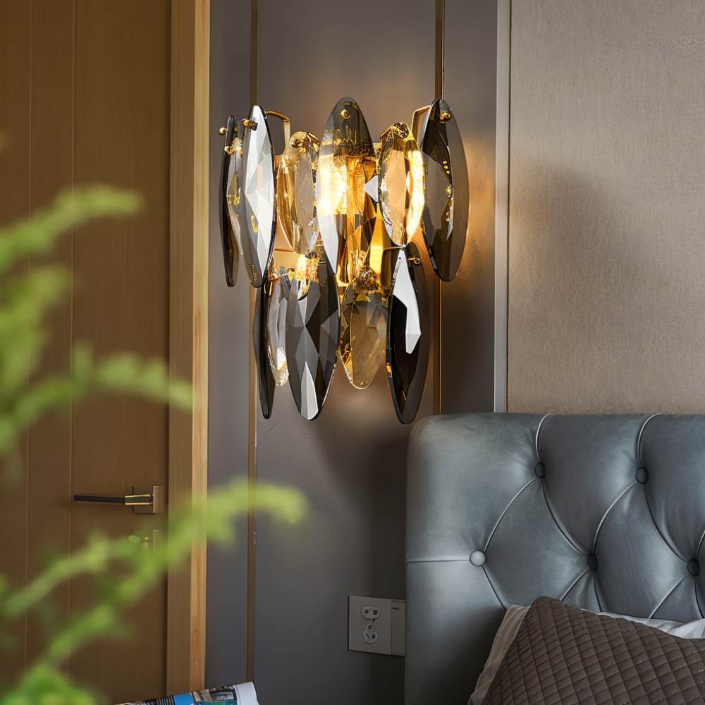 Aelgar Wall Lamp - Image 10