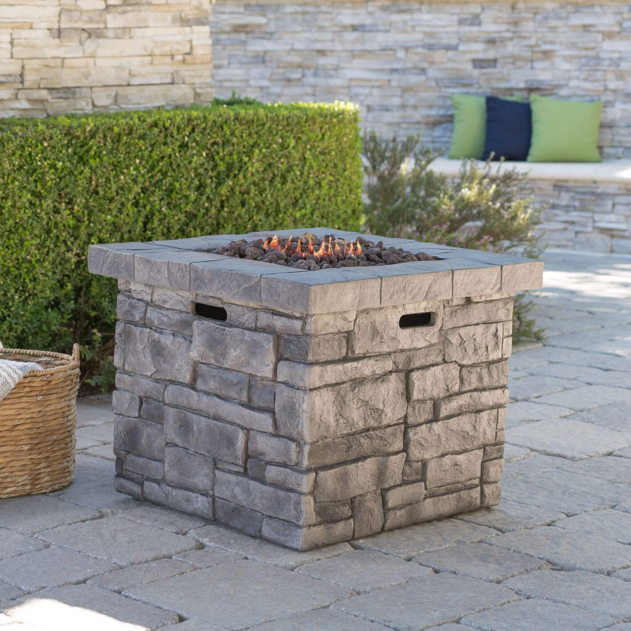 Alora 30-Inch Modern Outdoor 40K BTU Steel Frame Propane Fire Table With Lava Rocks (SAK12756) - Image 5