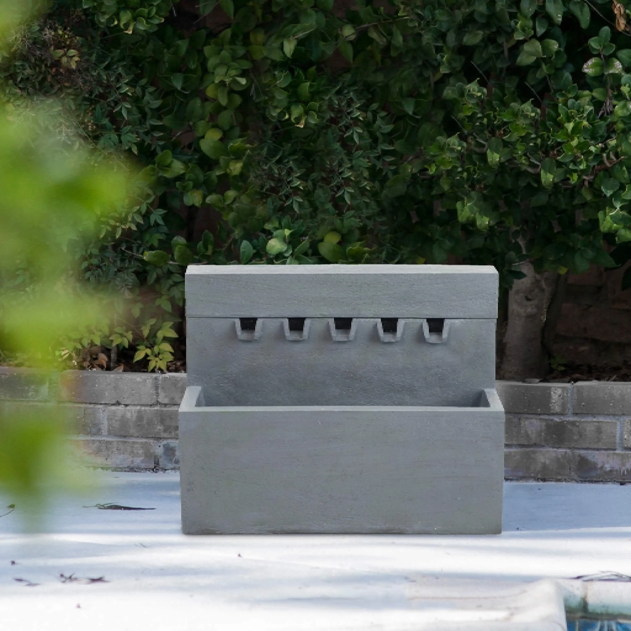 Alora Premium Outdoor Contemporary Modern Rectanglar Decorative Water Fountain, Gray (SAK09215) - Image 8