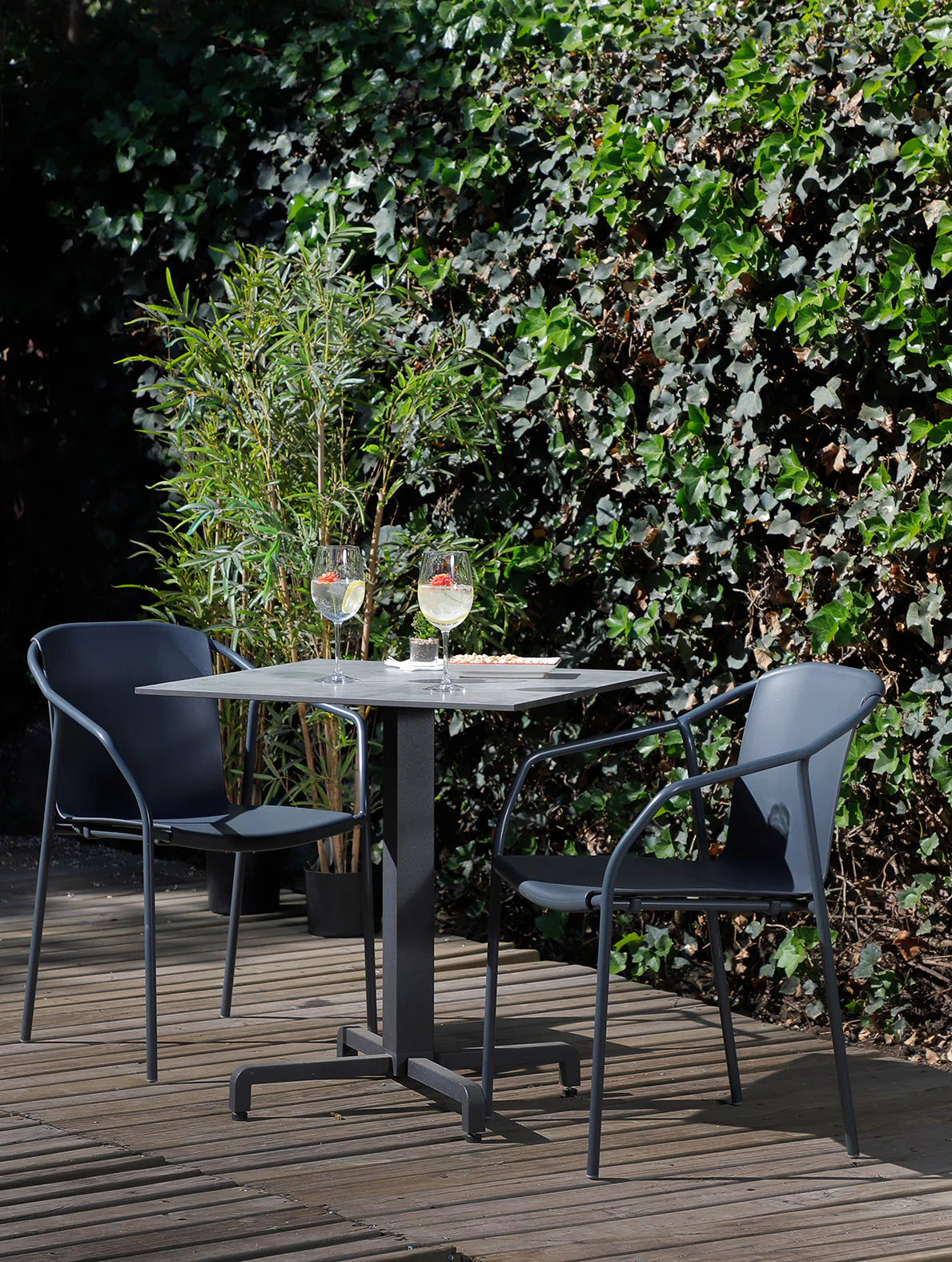 Aluminum Outdoor Arm Chair - Set of 4 - Rodi - Image 3