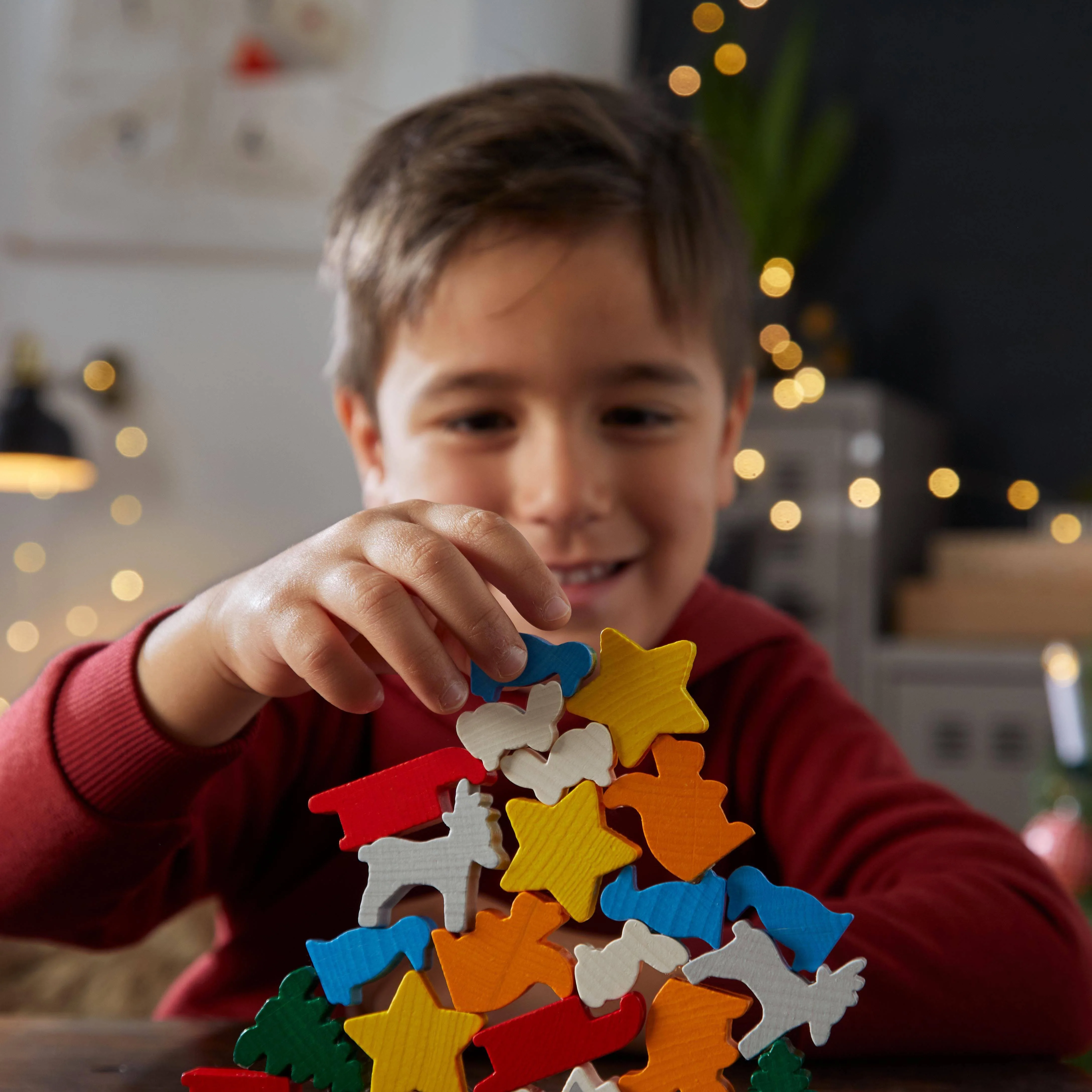 Animal Upon Animal Christmas Stacking Game - Image 4