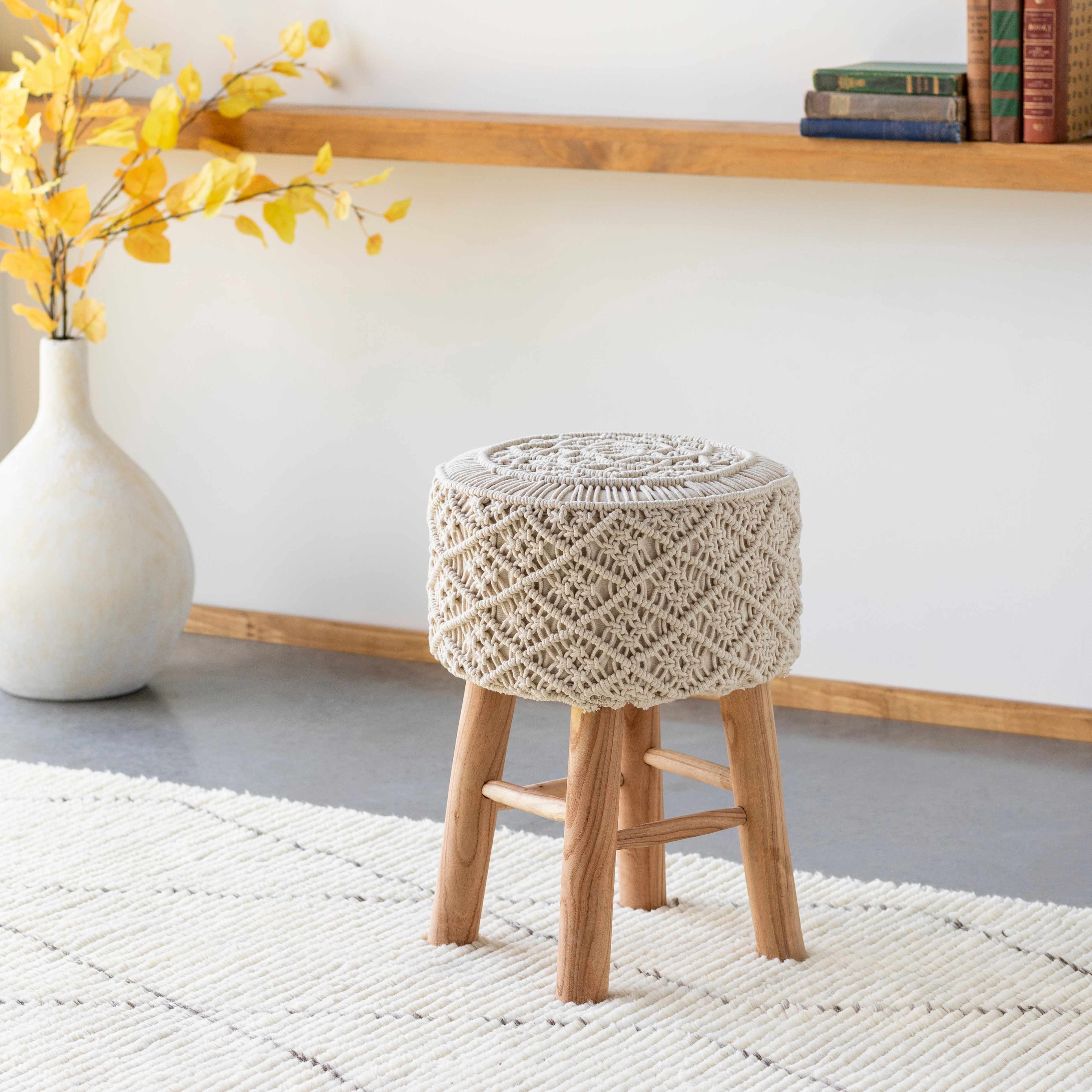 Anticala Stool - Image 5