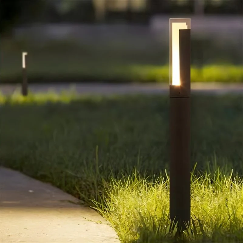 Anubis Bollard Light - Image 6