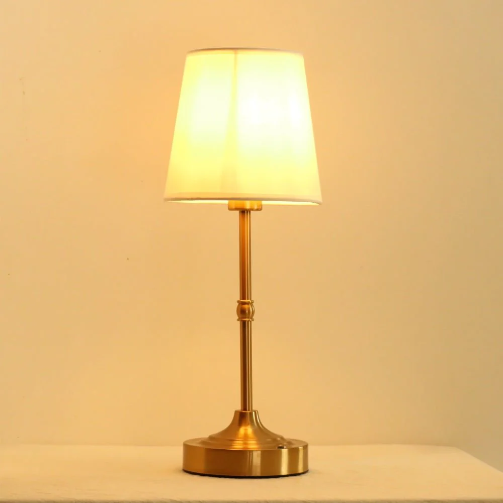 Aradal Table Lamp - Image 2