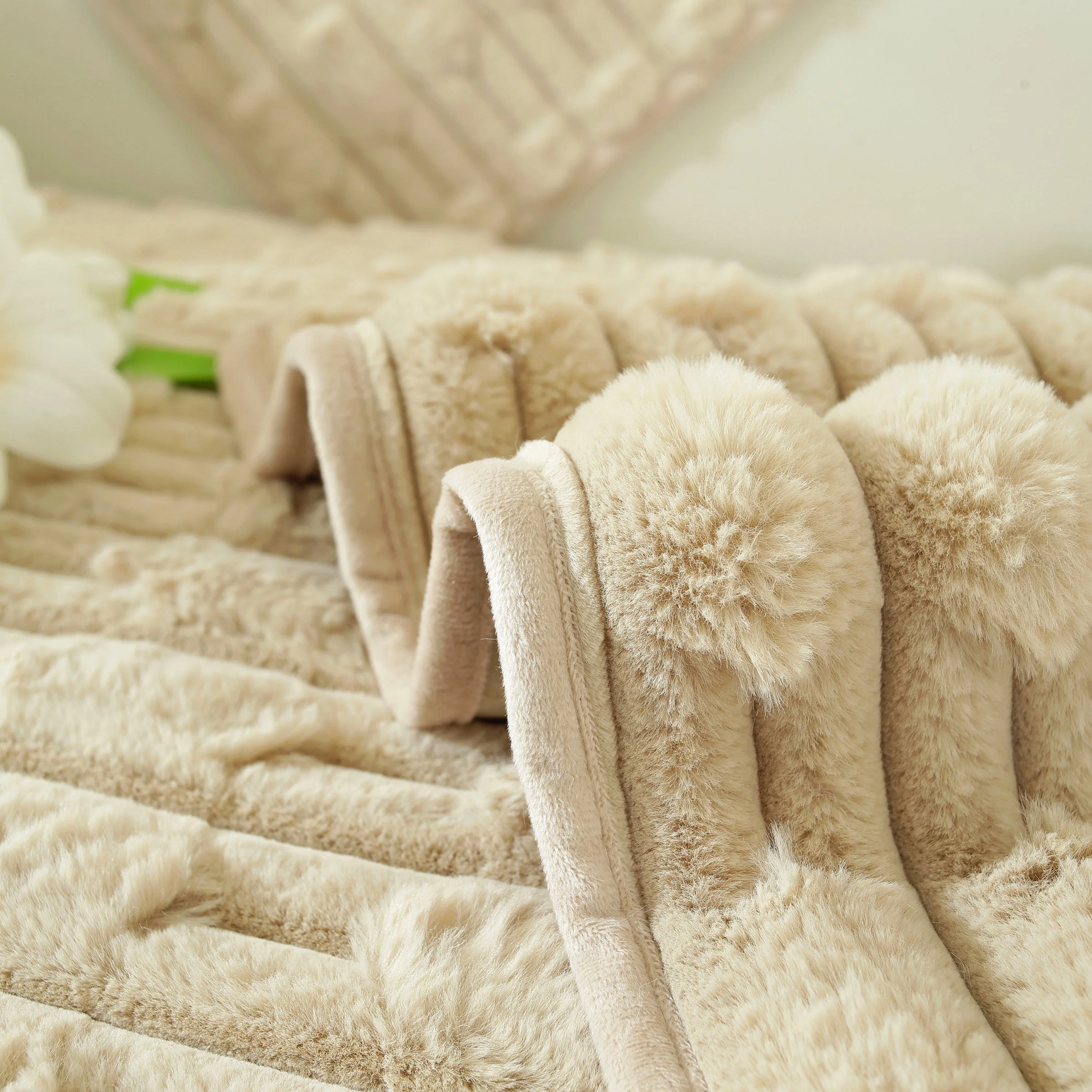Bamboo-Style Sofa Towel, Faux Rabbit Fur Thickened Non-slip Seat Cushion Covers - Image 40