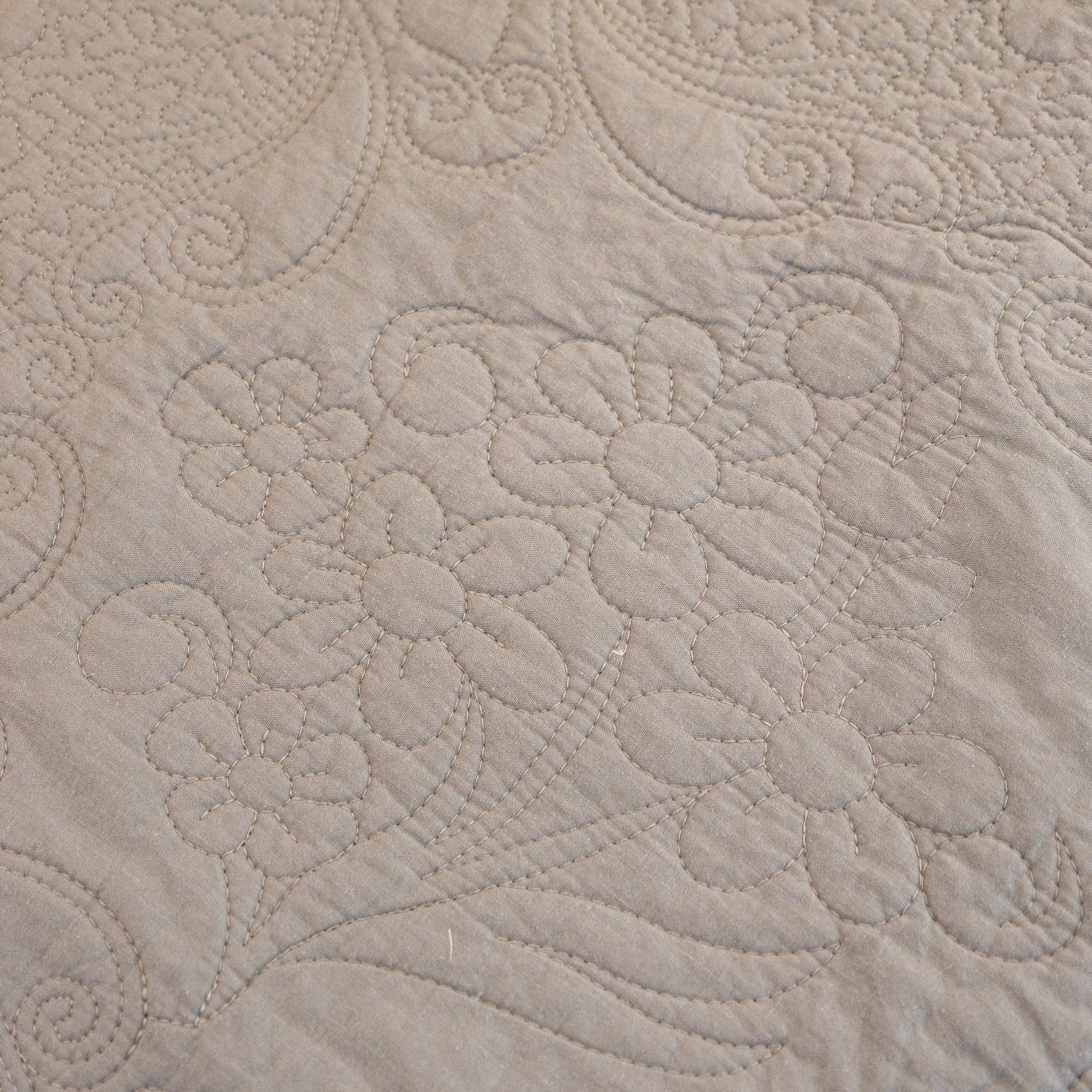 Baroque Floral Quilted Cotton Sofa Cover, Non-Slip Washable Couch Protector - Image 53