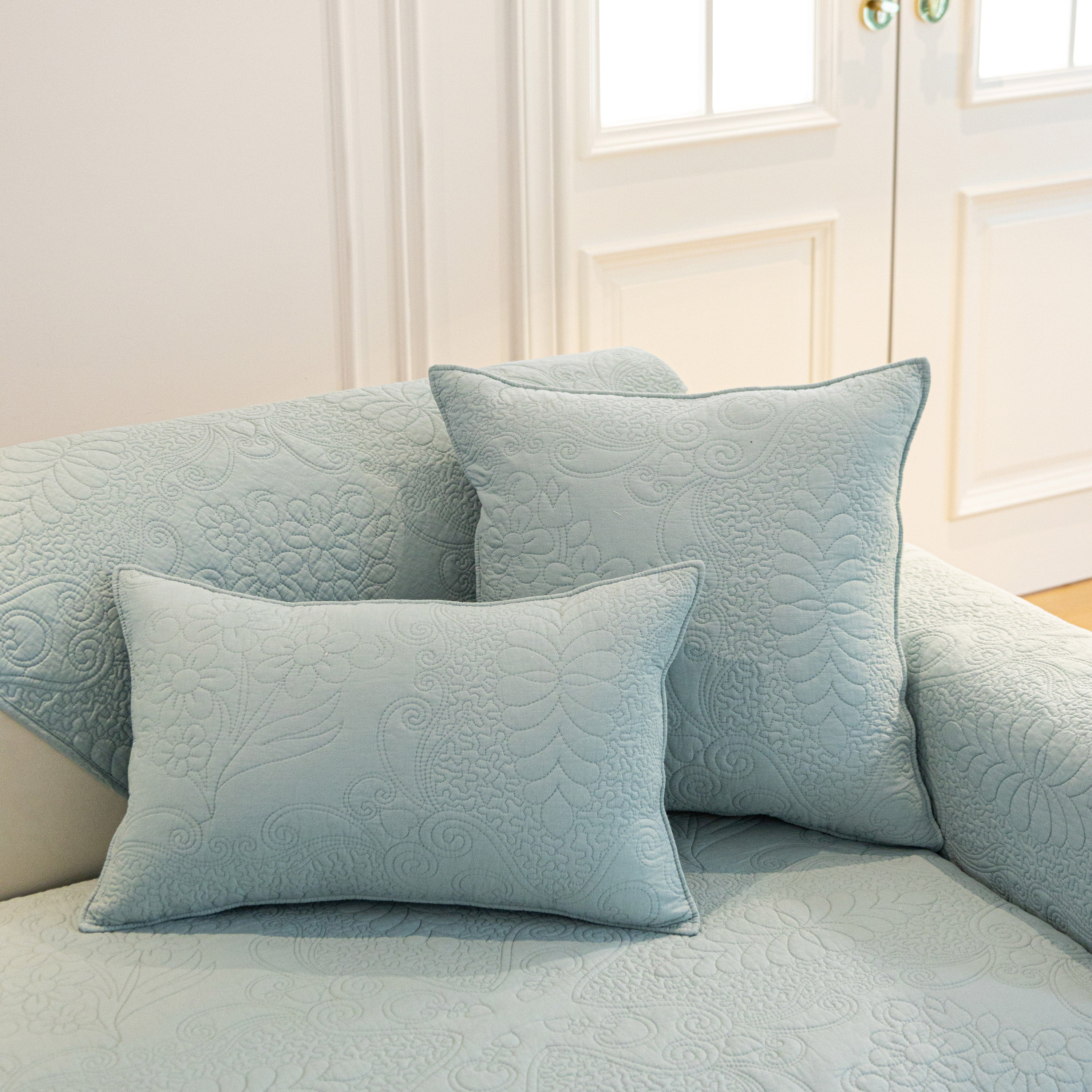 Baroque Floral Quilted Cotton Sofa Cover, Non-Slip Washable Couch Protector - Image 55