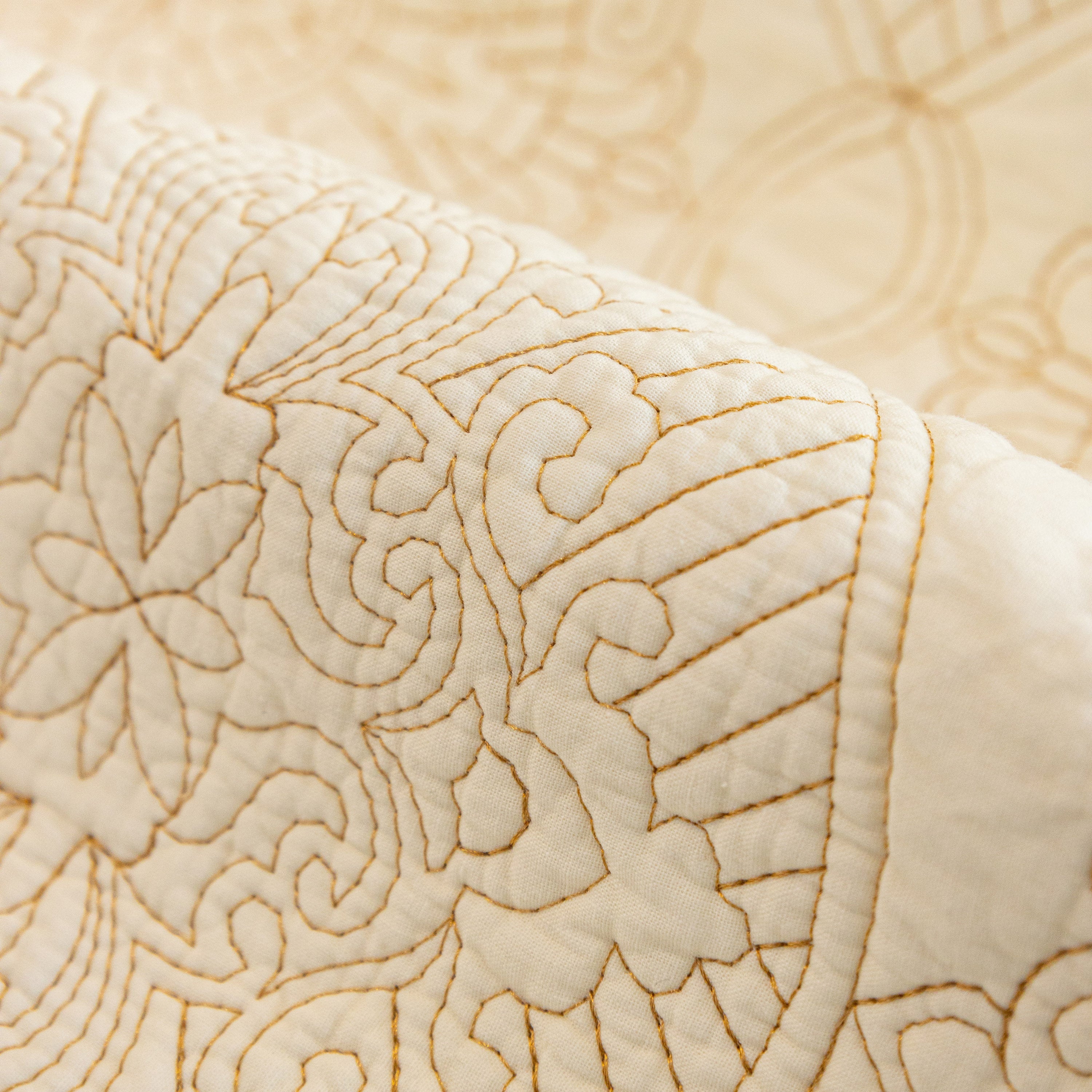 Baroque Sofa Cover – Quilted Cotton, Non-Slip, Washable with Ornate Embroidery - Image 15