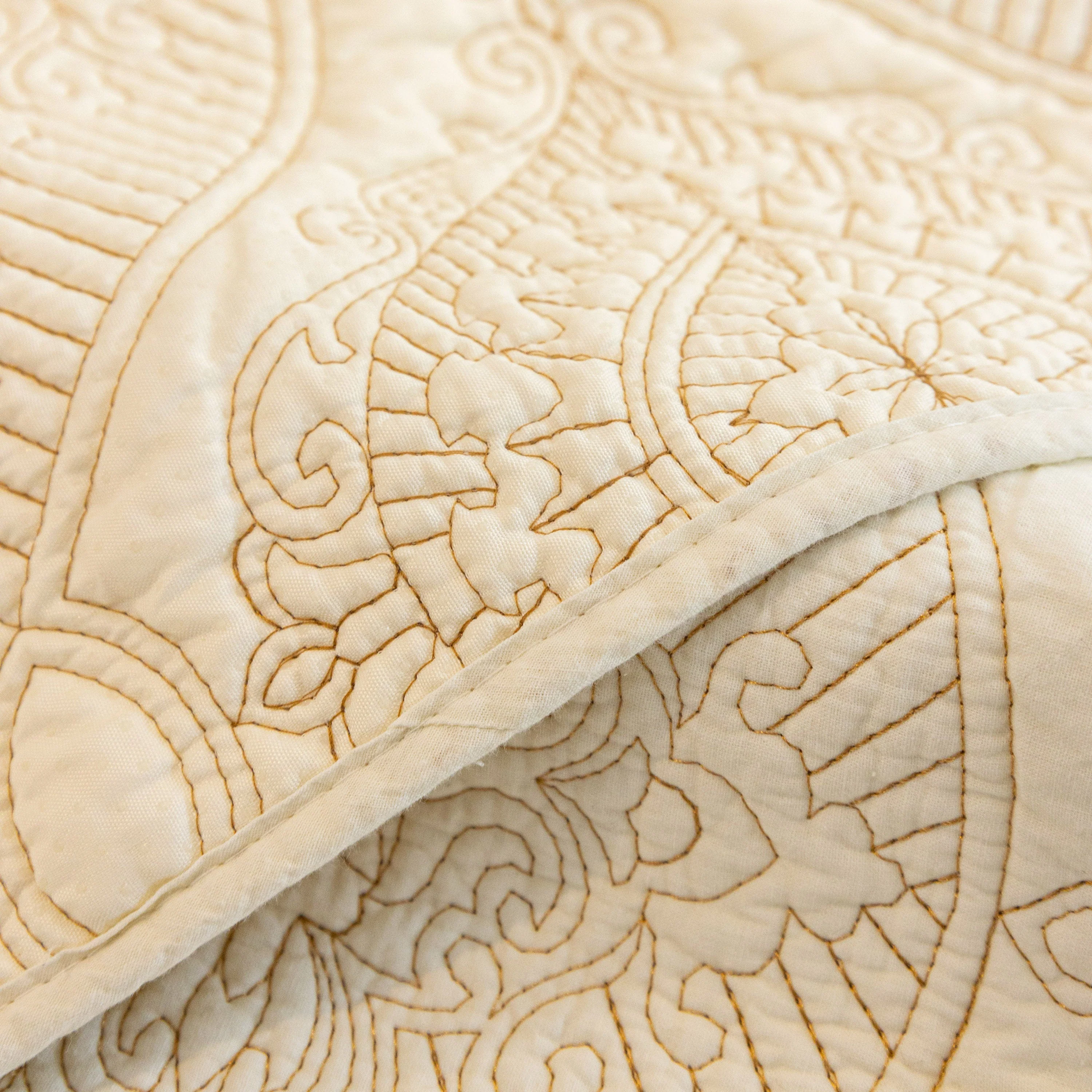 Baroque Sofa Cover – Quilted Cotton, Non-Slip, Washable with Ornate Embroidery - Image 16