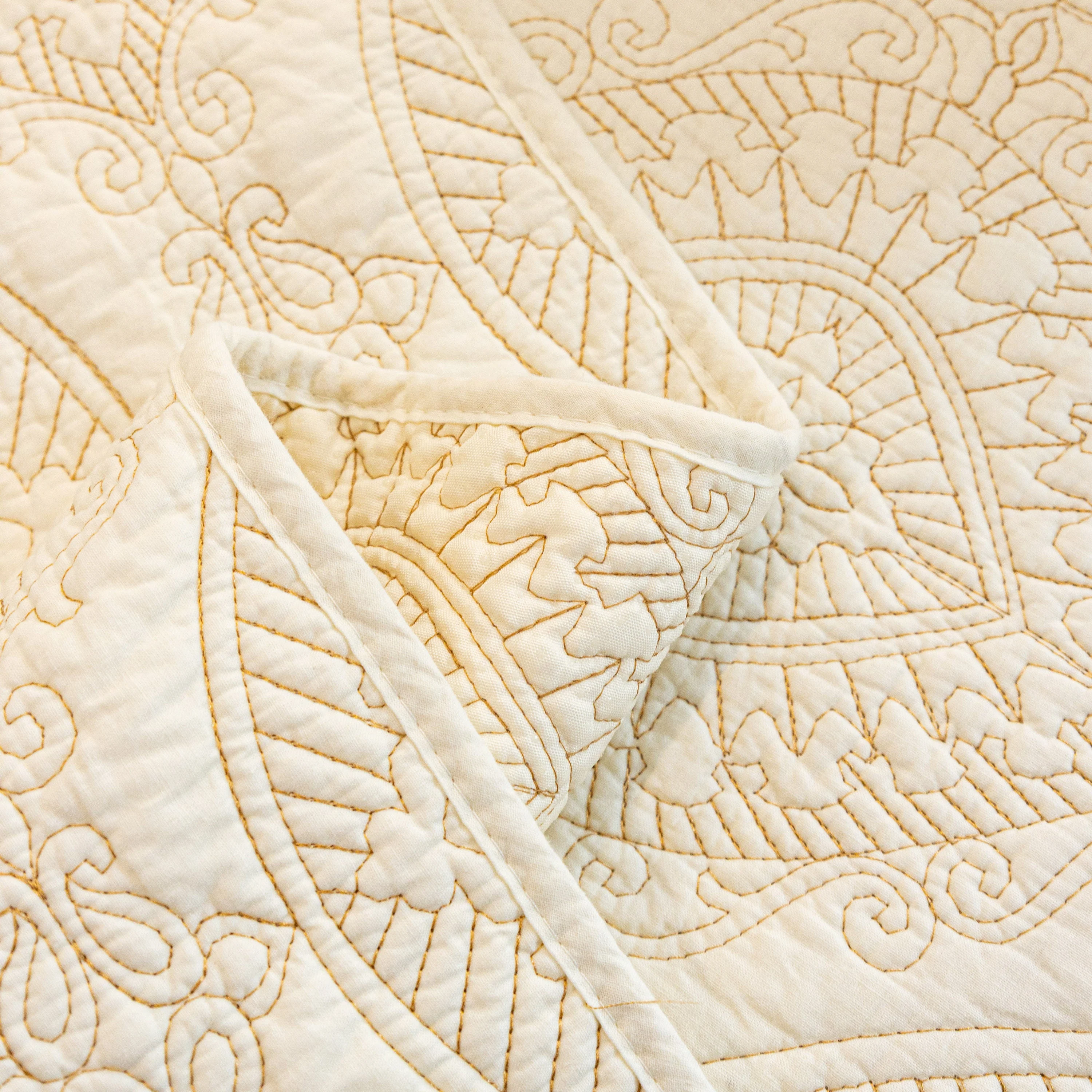Baroque Sofa Cover – Quilted Cotton, Non-Slip, Washable with Ornate Embroidery - Image 5