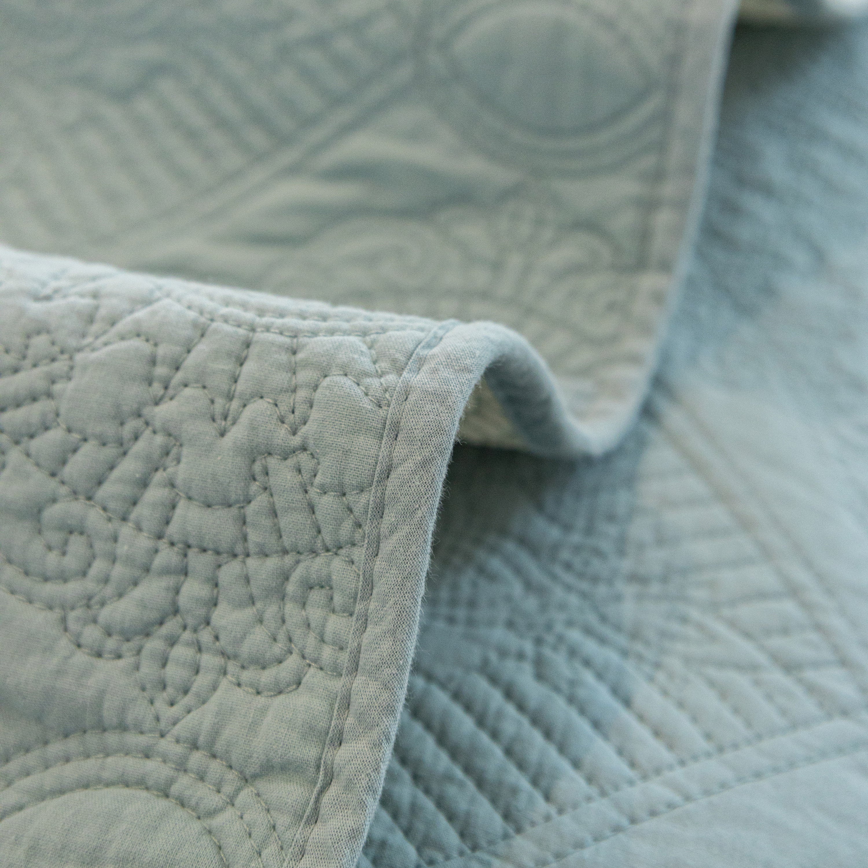 Baroque Sofa Cover – Quilted Cotton, Non-Slip, Washable with Ornate Embroidery - Image 53