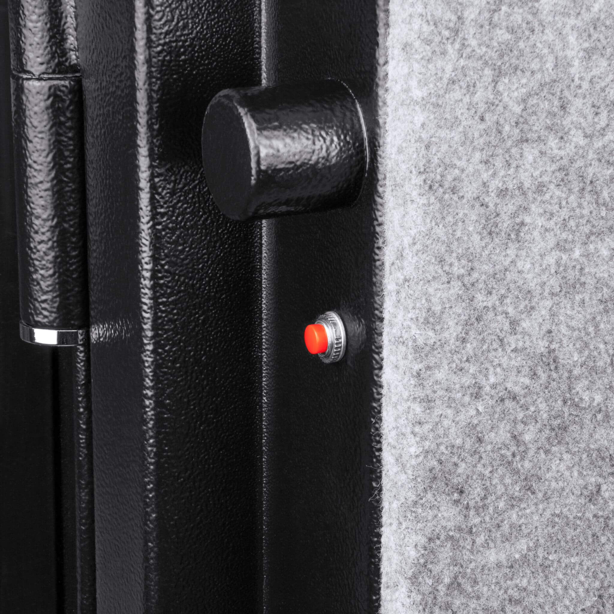 Barska 1.87 CF Heavy-Duty Extra-Large Industrial Steel Fireproof Safe Vault With Digital Keypad (SAK63810) - Image 6