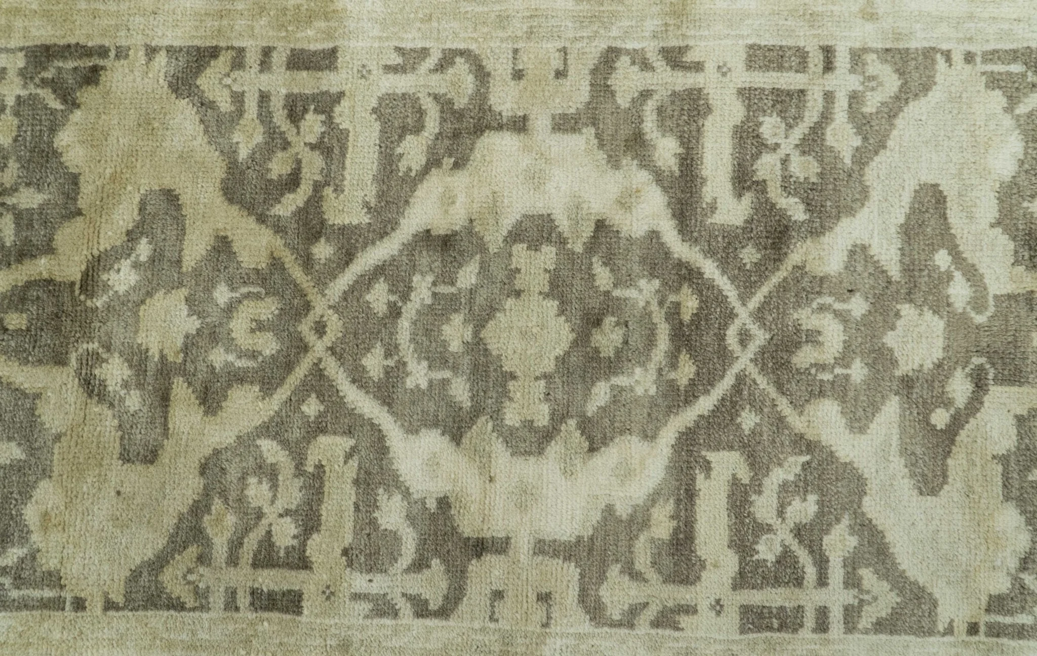 Beige And Brown Traditional Oushak Design Hand Knotted 3x5 wool area rug - Image 5