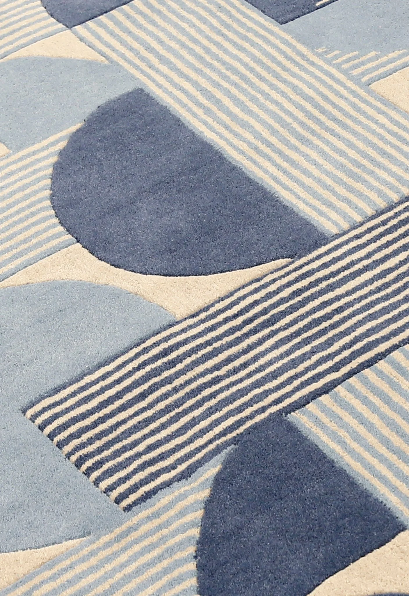 Beige And Gray Modern Stripes Hand Tufted 4x6 Wool Rug - Image 6