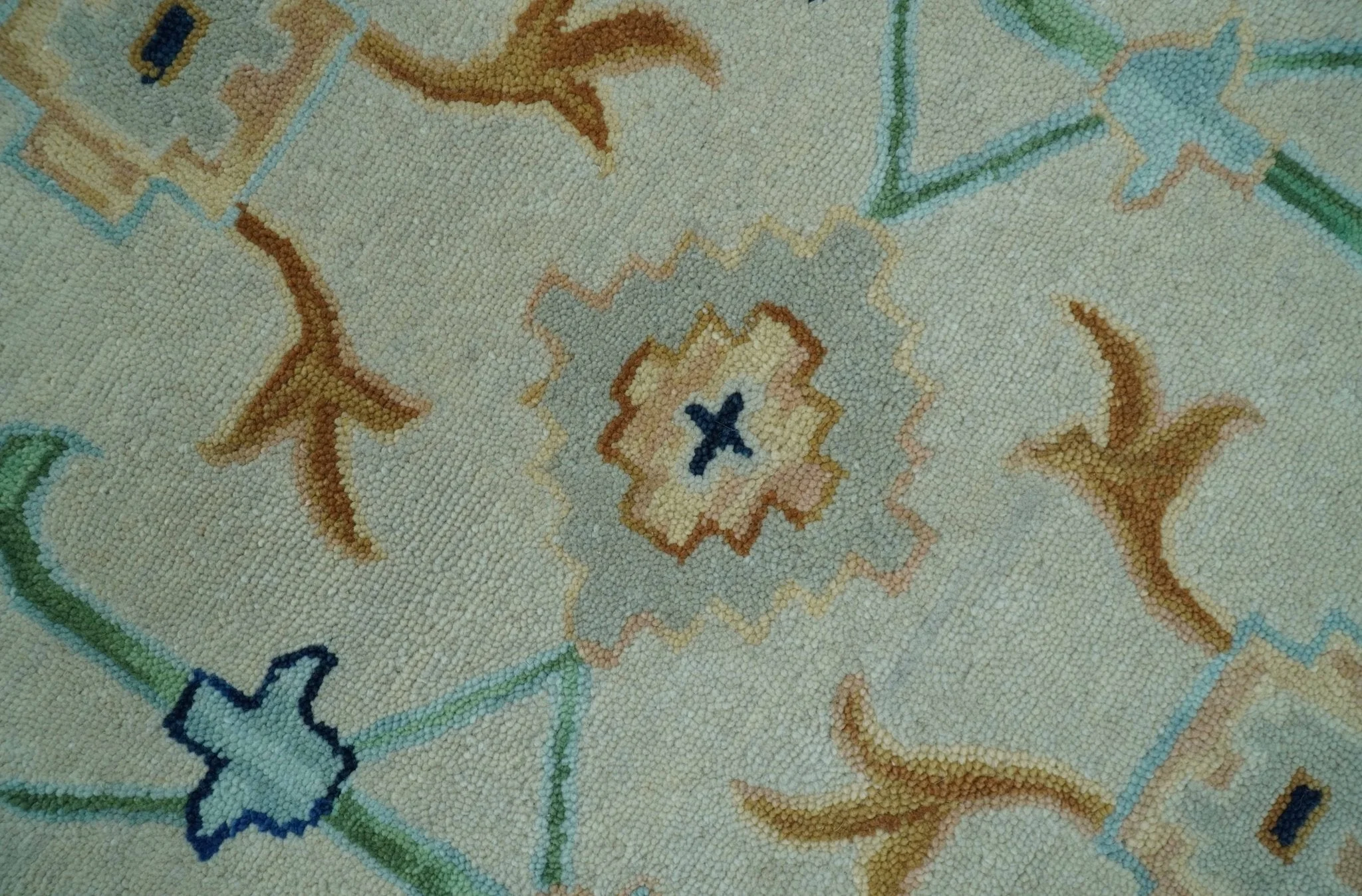 Beige and Green traditional Floral Oriental Oushak Hand Tufted Multi Size wool rug - Image 7