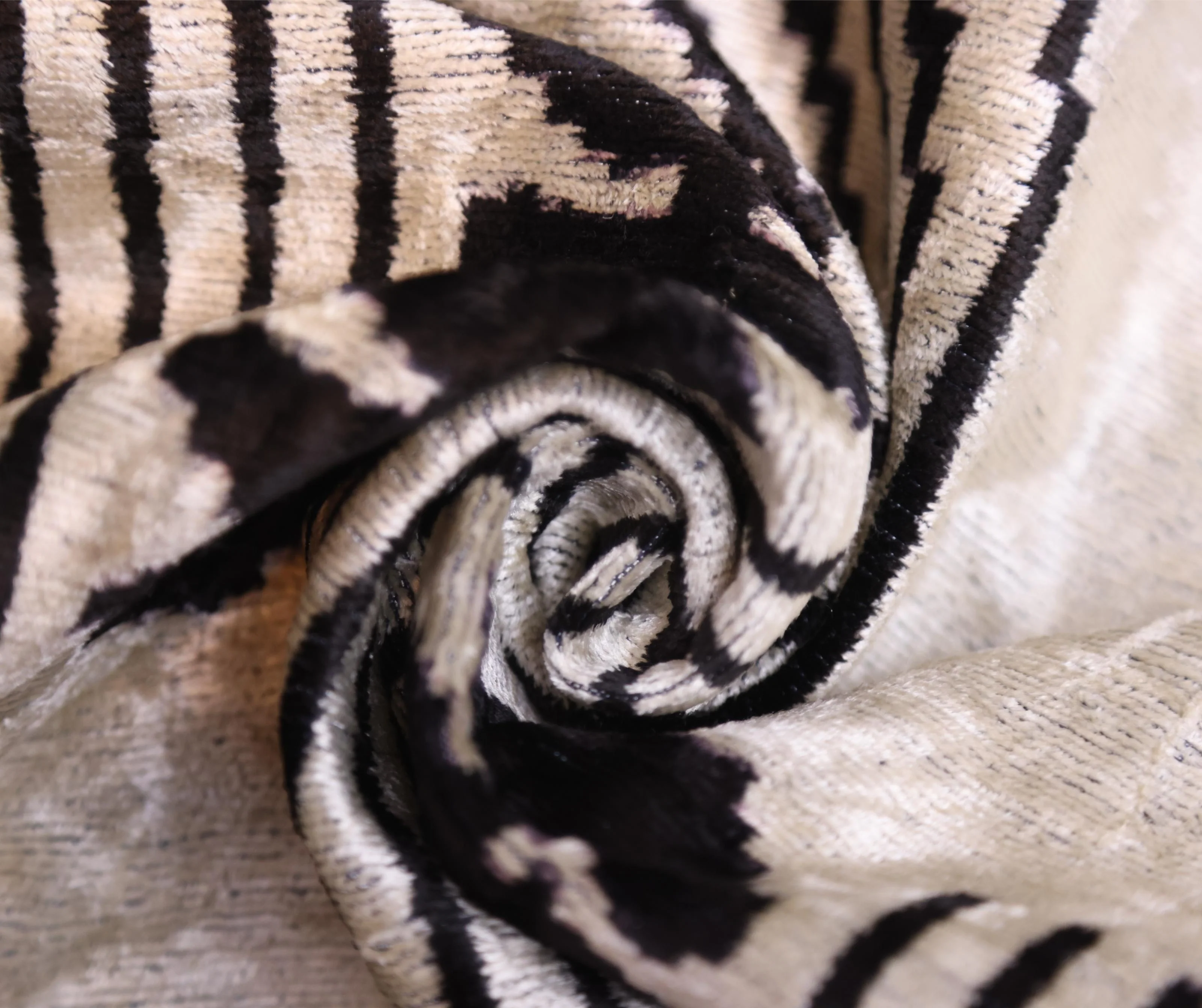 Black Silver Geometric Silk Velvet Lumbar Pillow – 16x24 Handmade Modern Cushion - Image 2