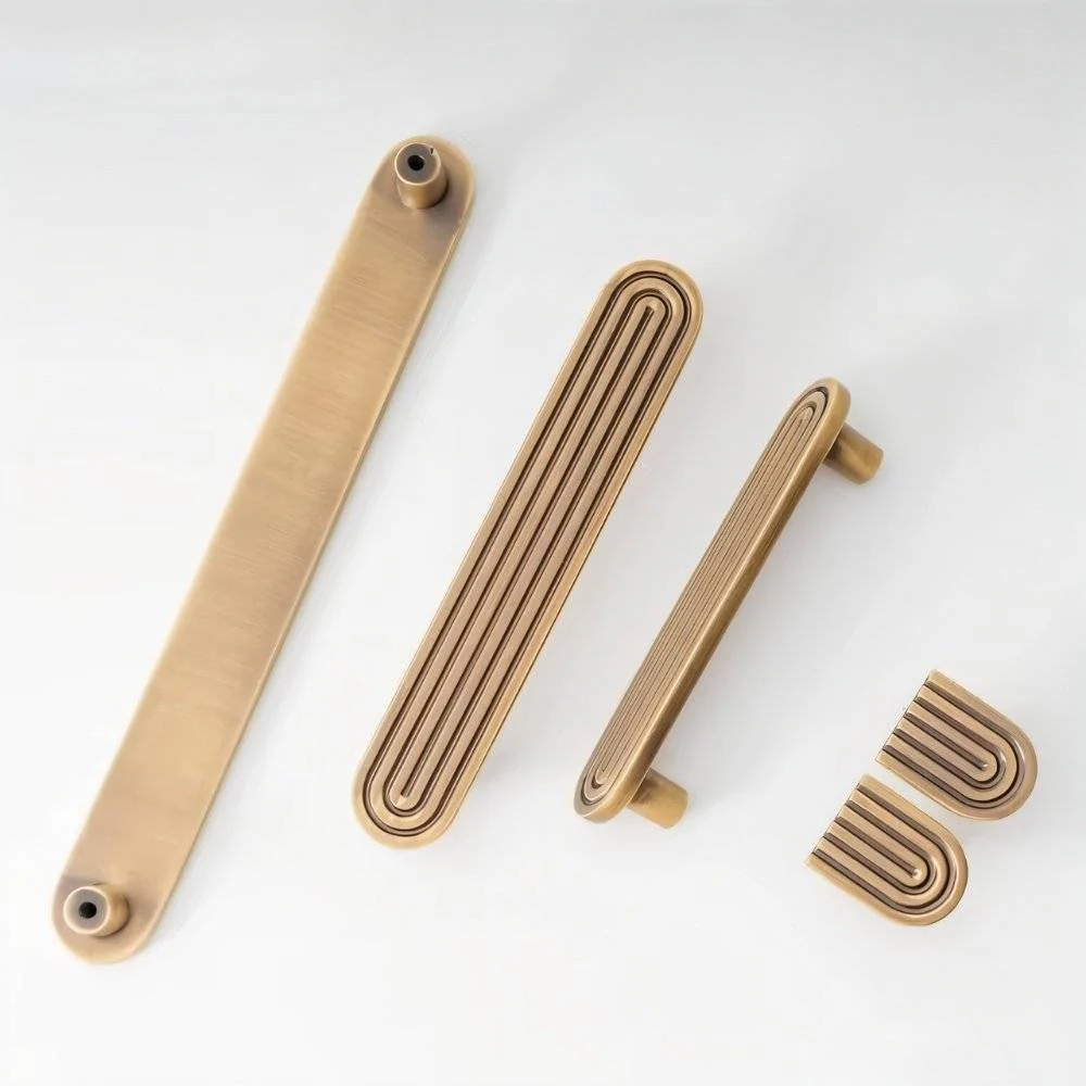 Blaris Knob And Pull Bar-  Open Box - Image 4