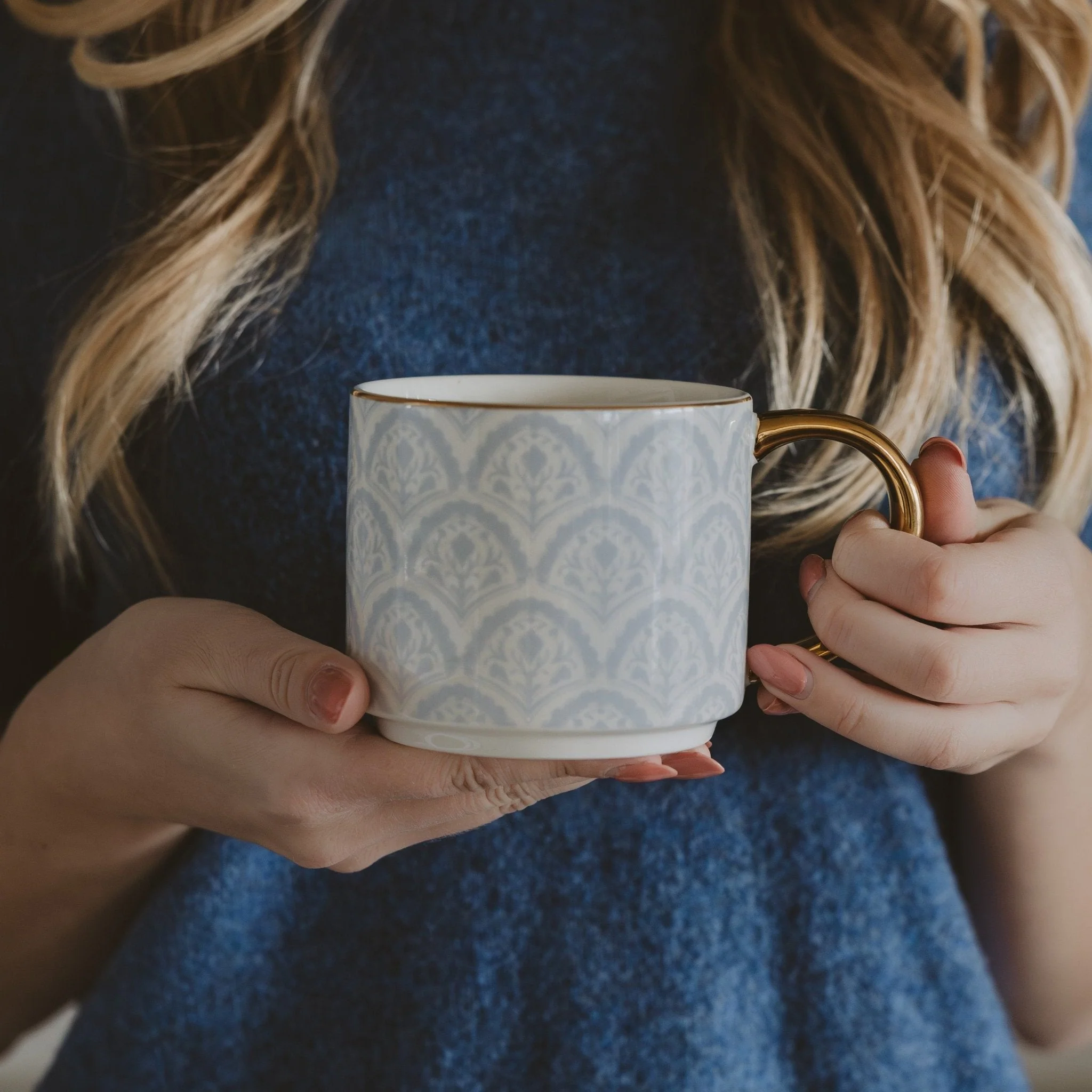 Blue Fan Quilt 14 oz Coffee Mug - Image 3