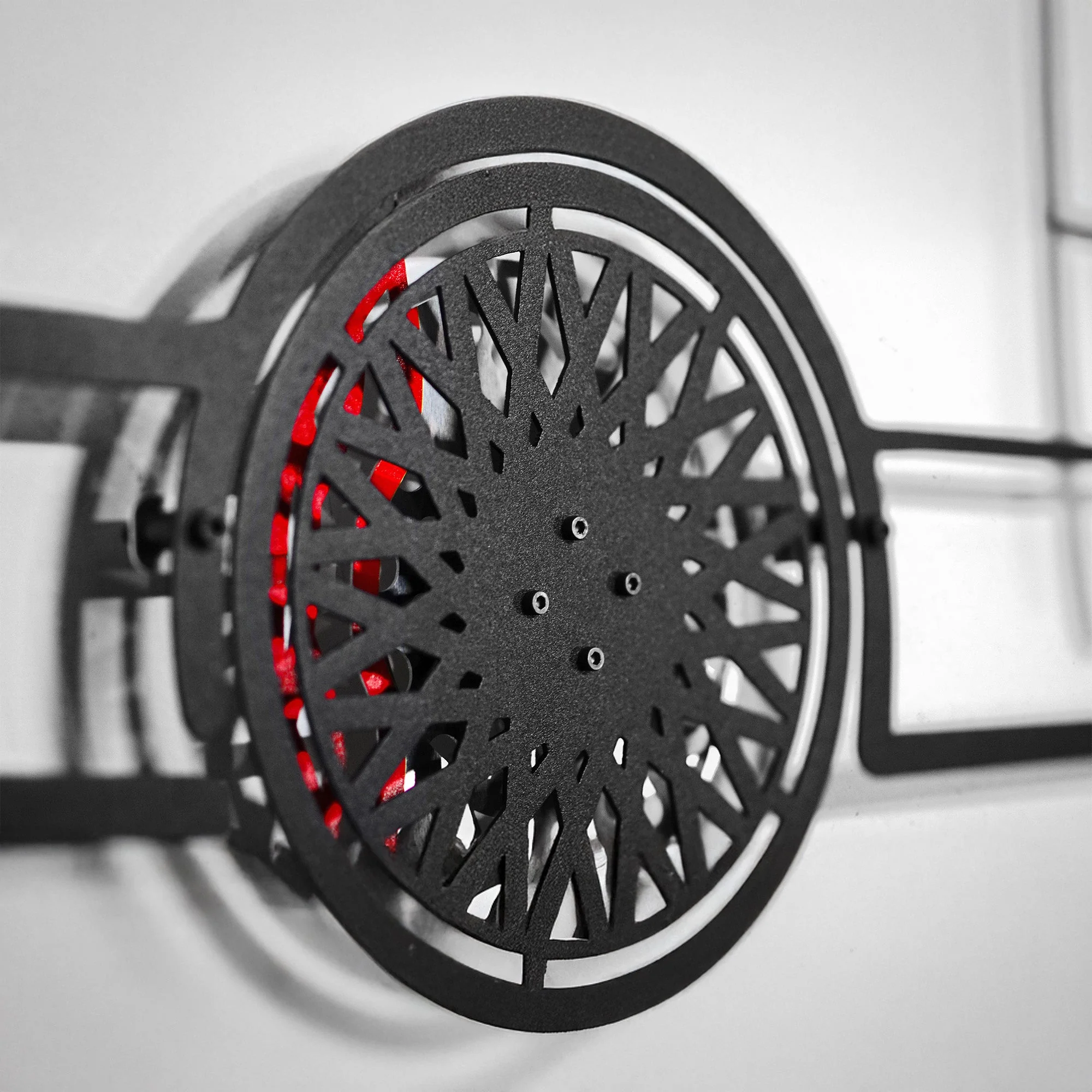 BMW E30 M3 Wall Art – Classic Steel Silhouette with Spinning Wheels -KAFMEKA013 - Image 3