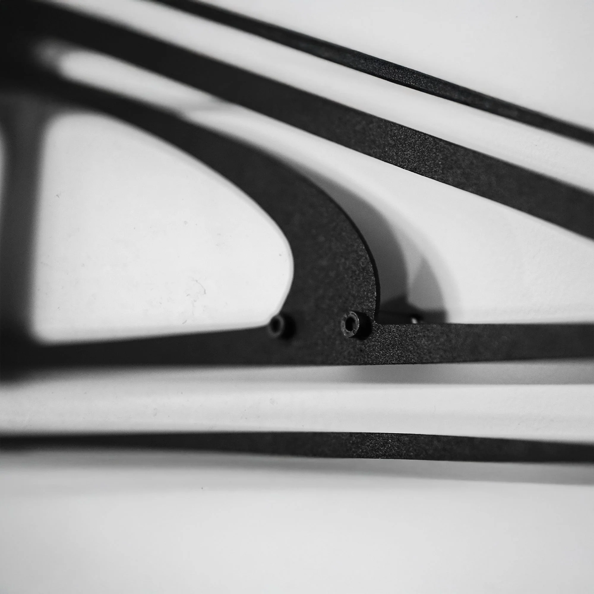 BMW E46 M3 Wall Art – Steel Silhouette with Spinning Wheels-KAFMEKA016 - Image 3