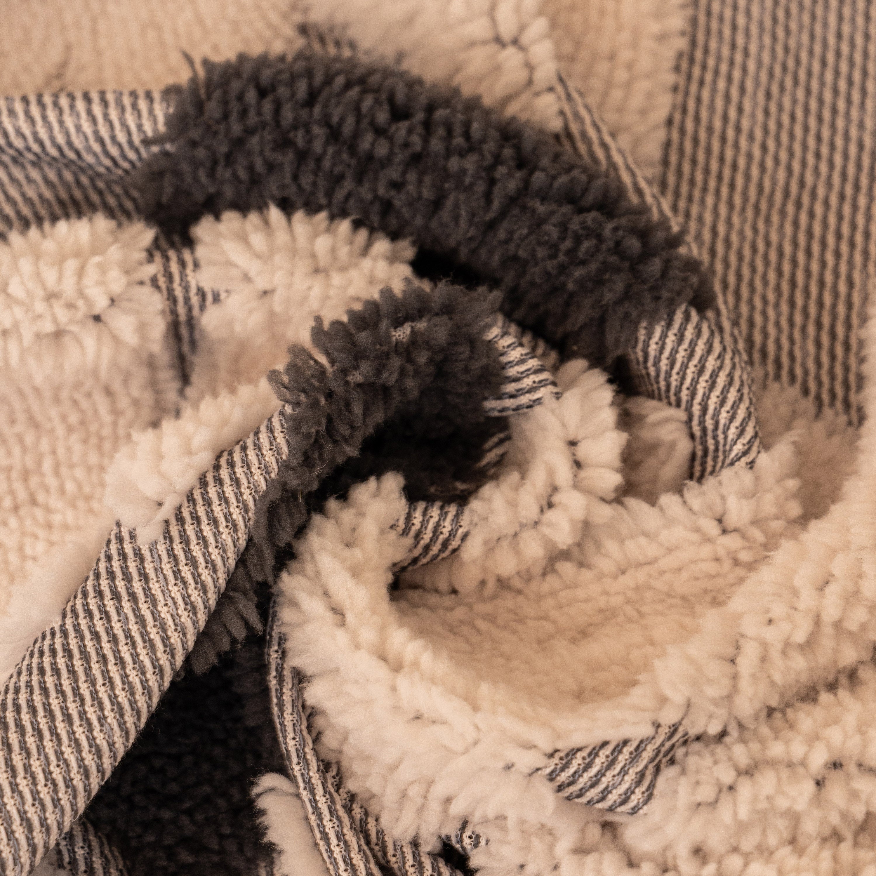 Bohemian Tufted Sofa Cover, Soft Sherpa Fleece Throw Blanket with 3D Aztec Geometric - Image 64
