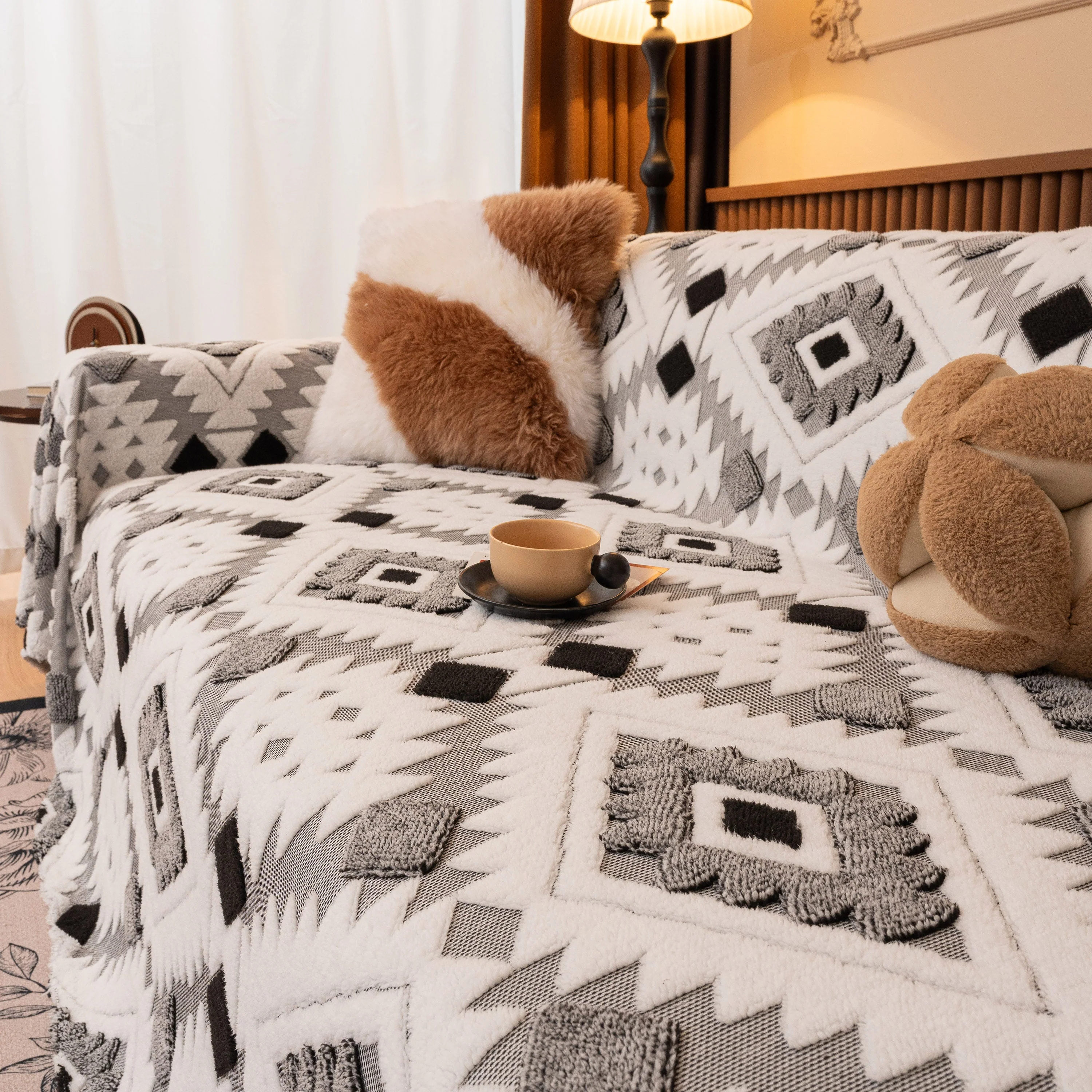 Bohemian Tufted Sofa Cover, Soft Sherpa Fleece Throw Blanket with 3D Aztec Geometric - Image 8