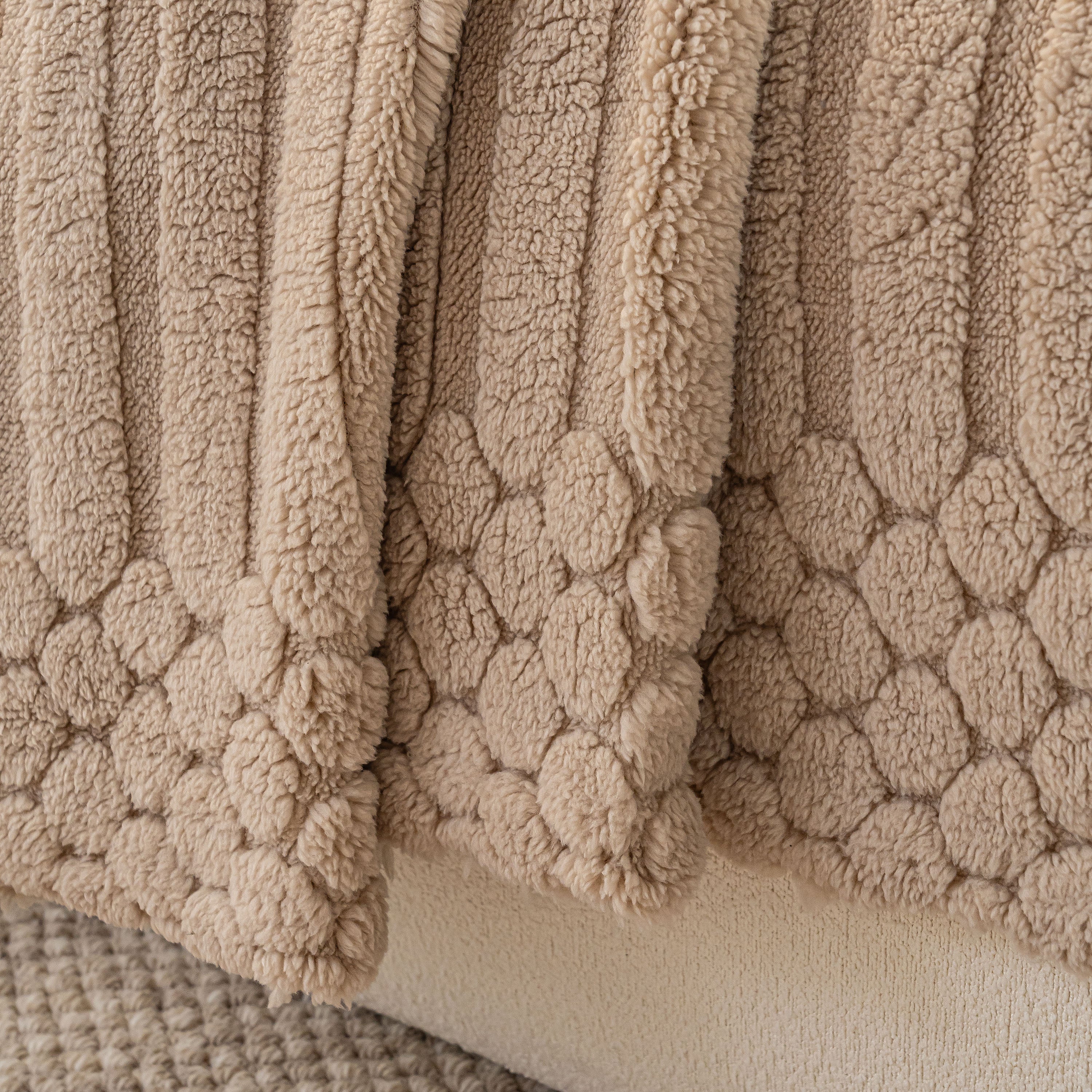 Boho 3D Geometric Throw Blanket for Couch, Luxurious Velvety Plush Fleece Sofa Cover - Image 63