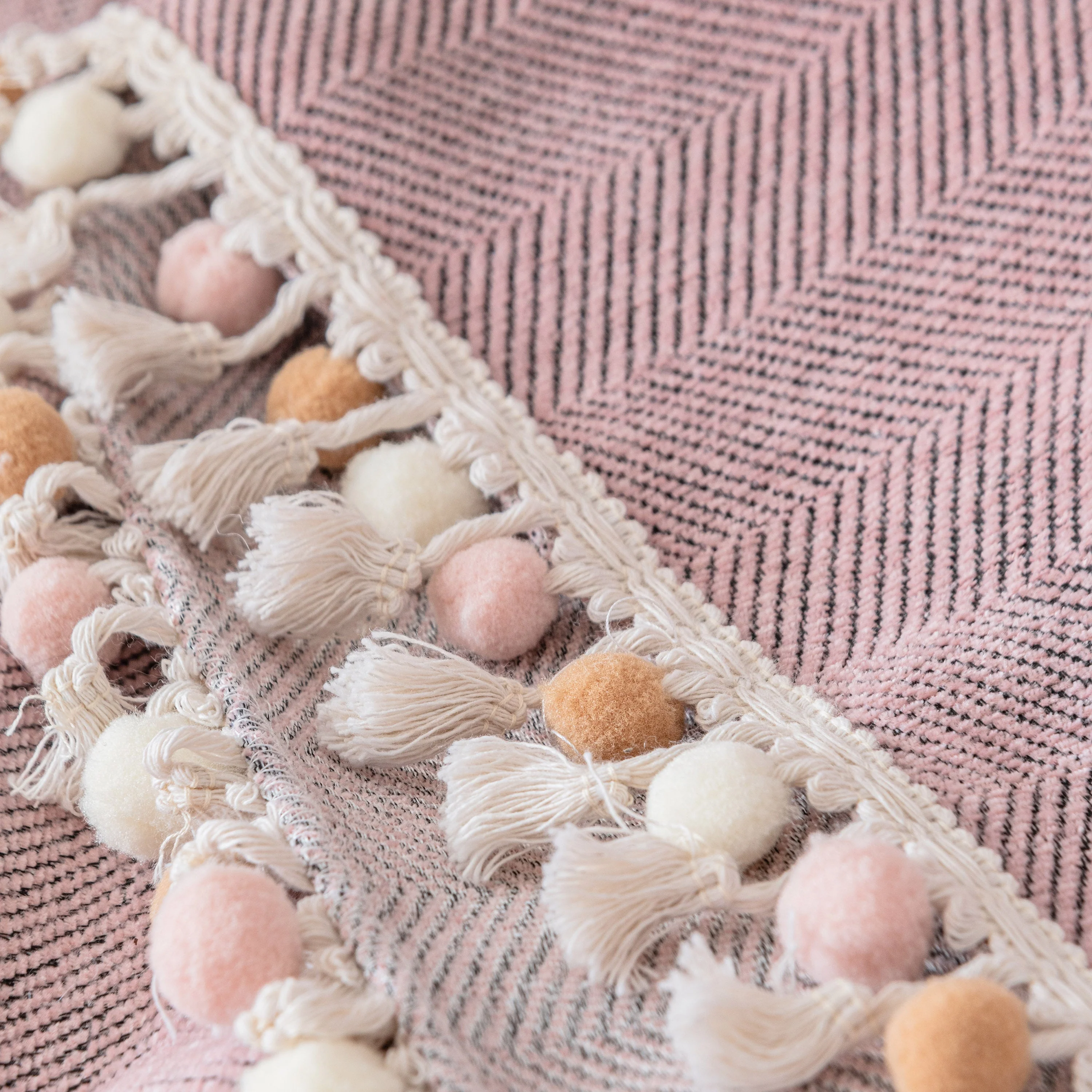 Boho Herringbone Sofa Throw Blanket with Pom Pom Tassels Stylish Furniture Slipcover - Image 73