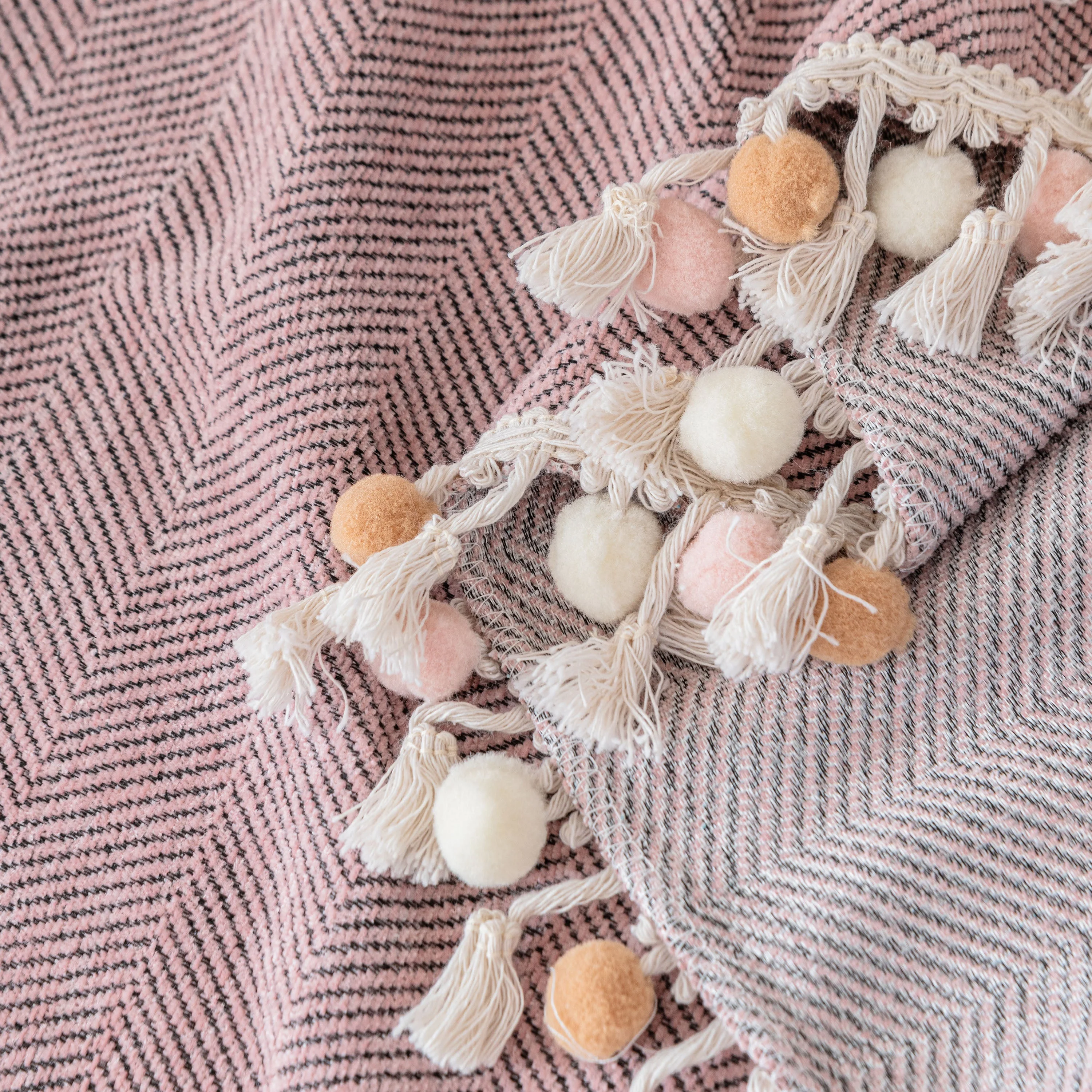 Boho Herringbone Sofa Throw Blanket with Pom Pom Tassels Stylish Furniture Slipcover - Image 74