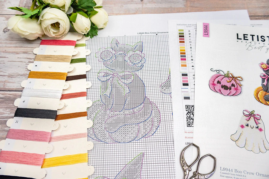 Boo Crew Ornaments L9944 Counted Cross Stitch Kit - Image 3