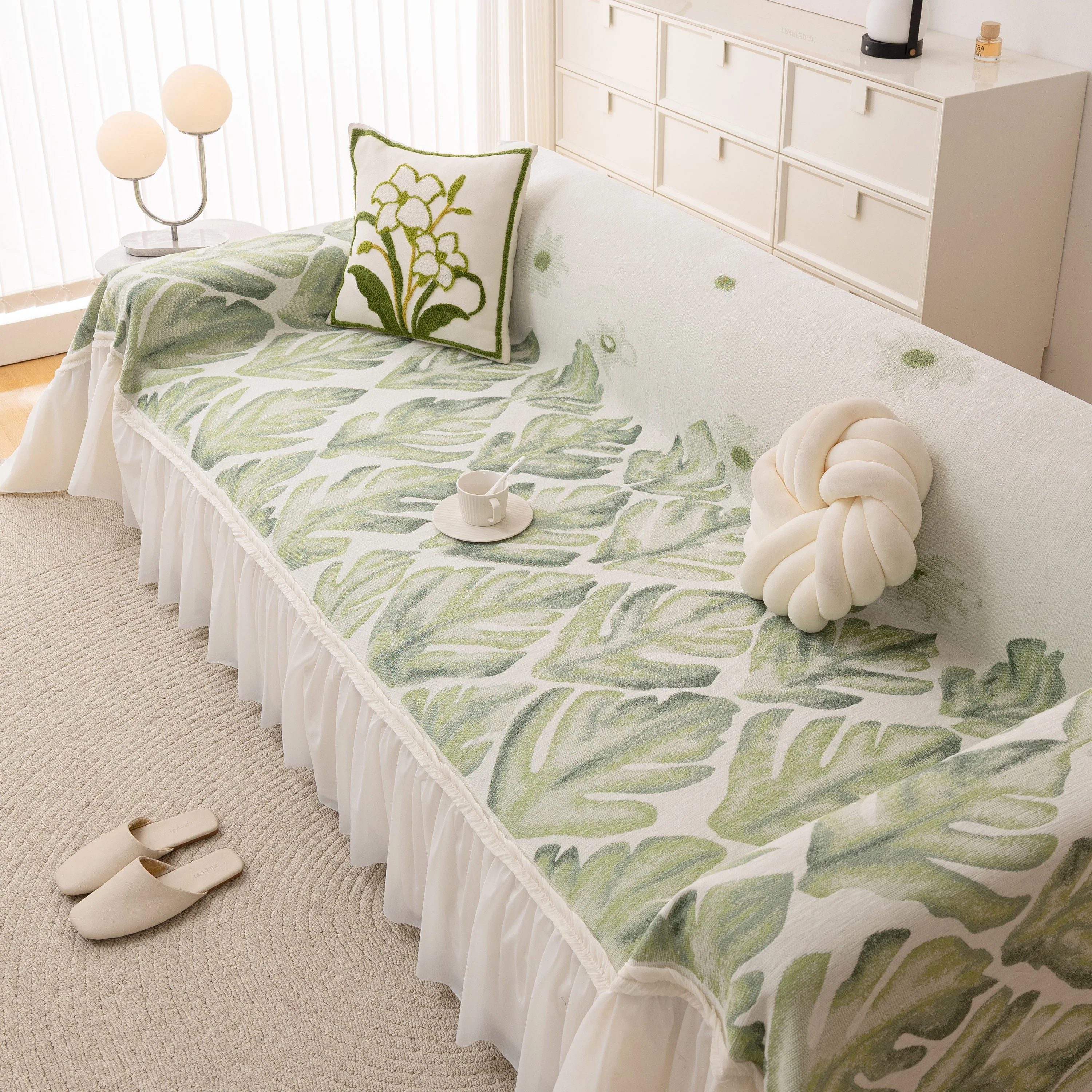 Botanical Sofa Cover with Chiffon Skirt, Floral Couch Throw Blanket for All-Season - Image 24
