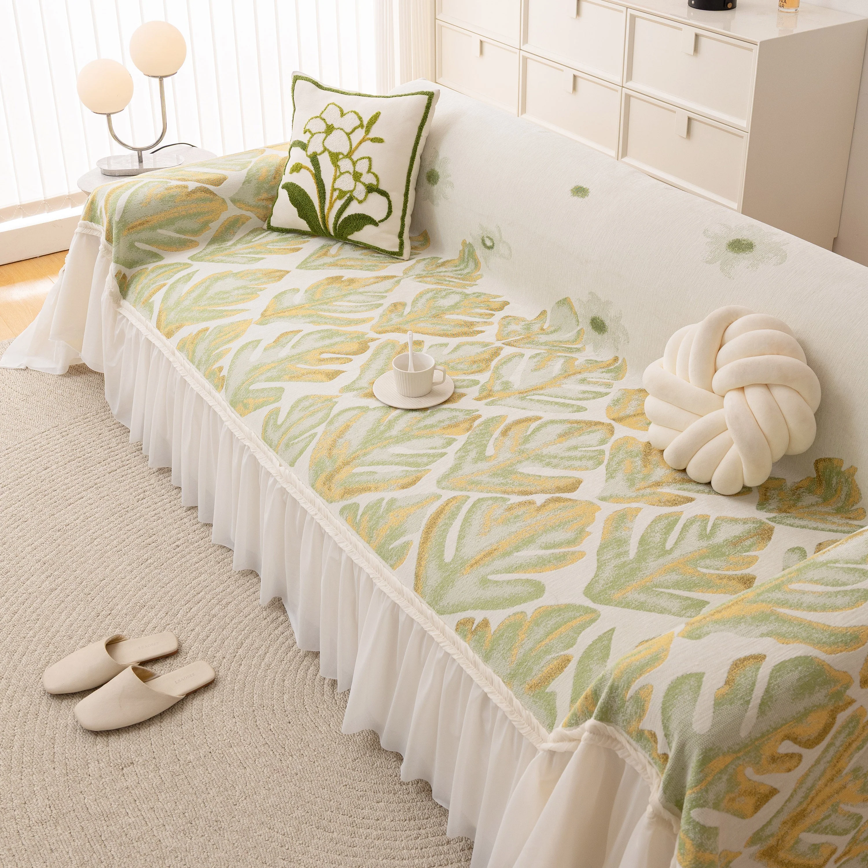 Botanical Sofa Cover with Chiffon Skirt, Floral Couch Throw Blanket for All-Season - Image 47