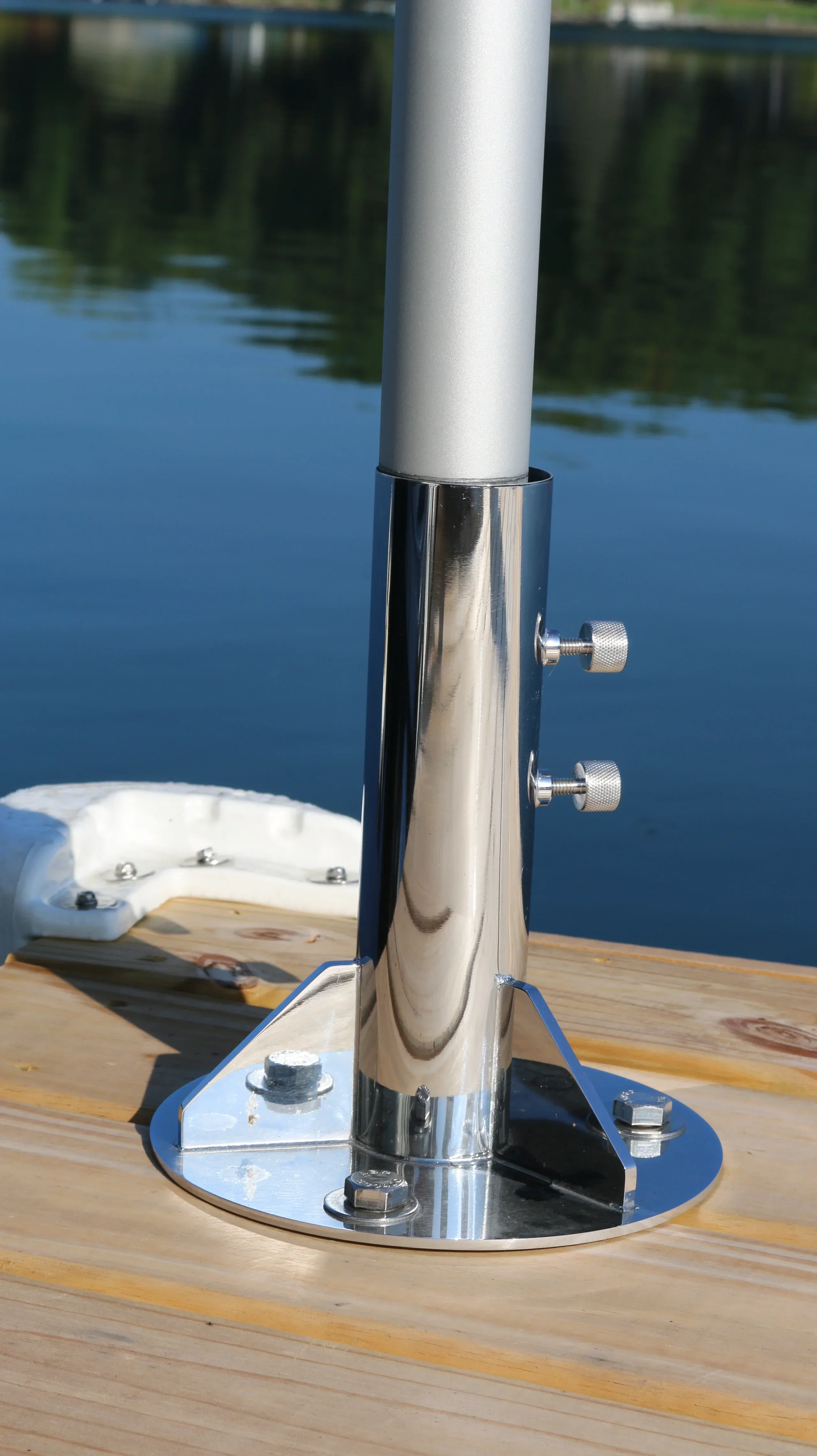 Breezelock™ Dock & Boat Flag/Umbrella Stand - Stainless Steel Umbrella Stand - Image 10