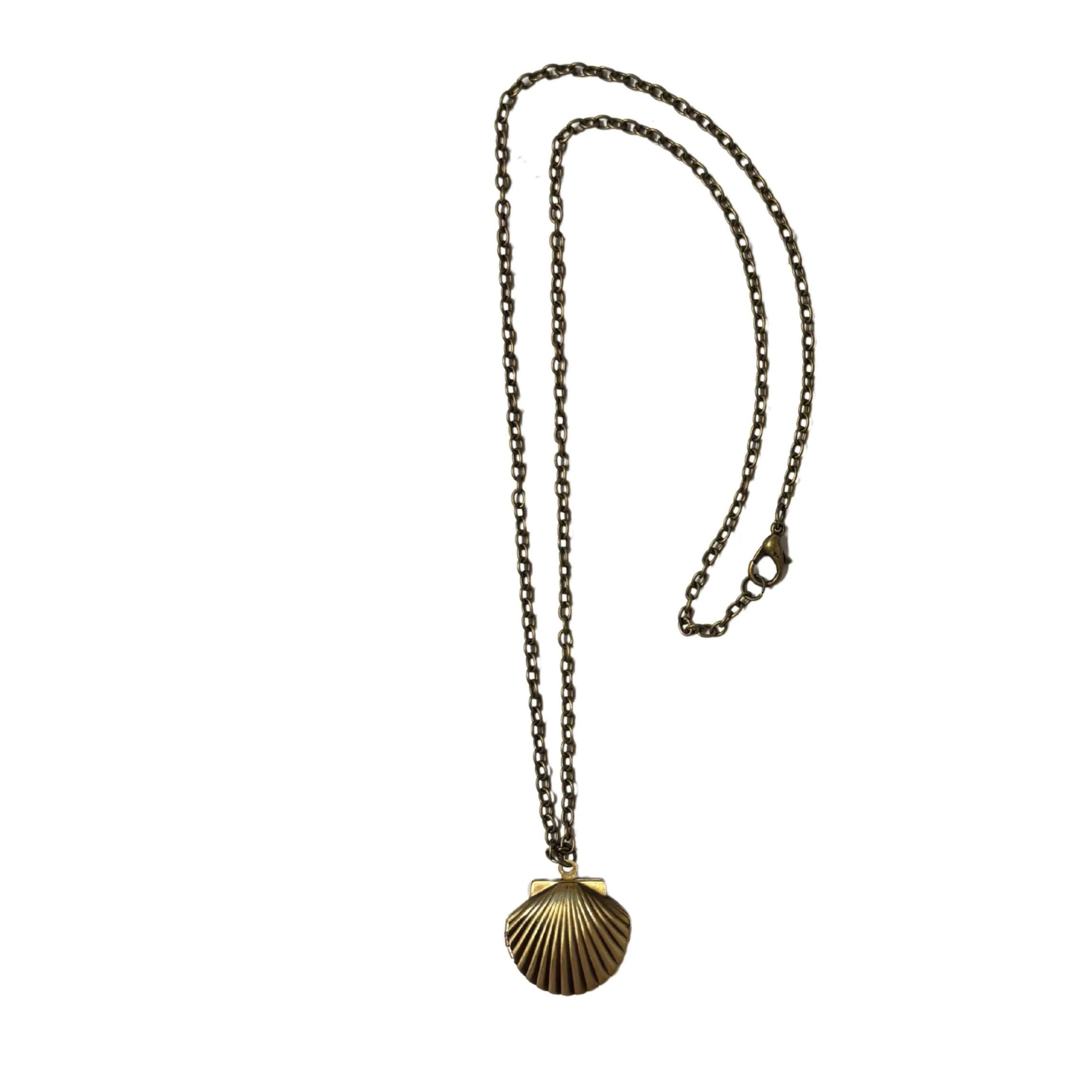 Bronze Seashell Locket Pendant Necklace | Vintage Ocean-Inspired Charm - Image 2