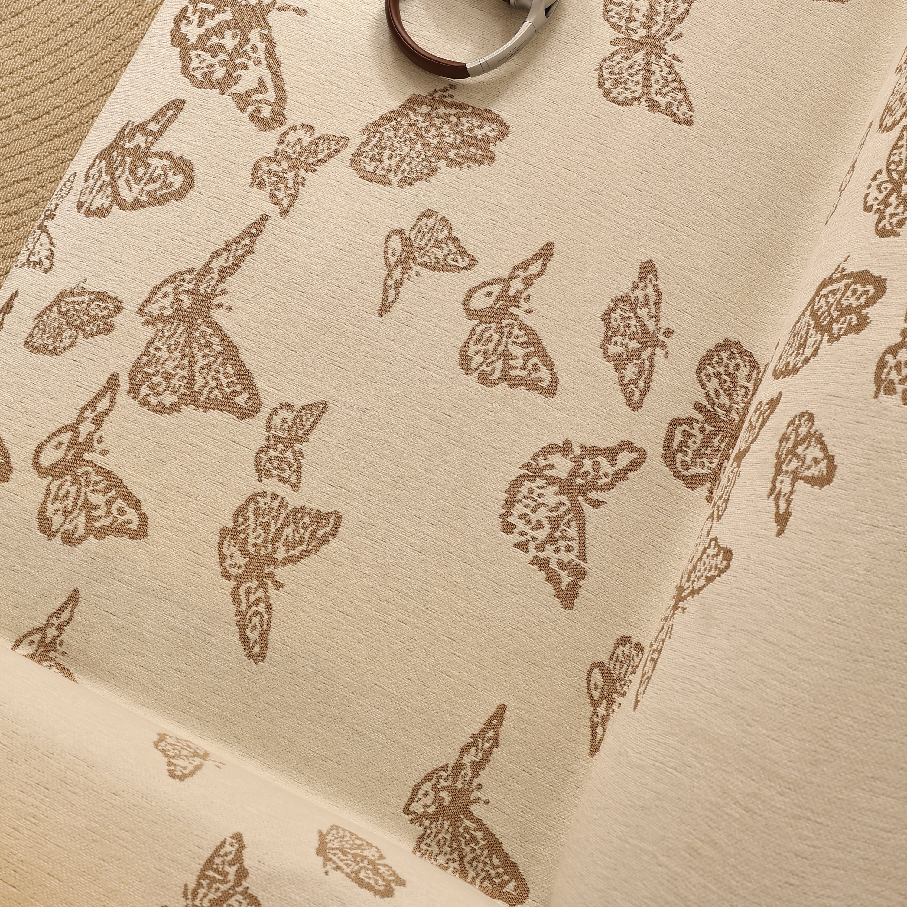 Butterfly Jacquard Soft Couch Blankets Cover for Couch Reversible Modern Sofa Slipcover Throw Covers - Image 25