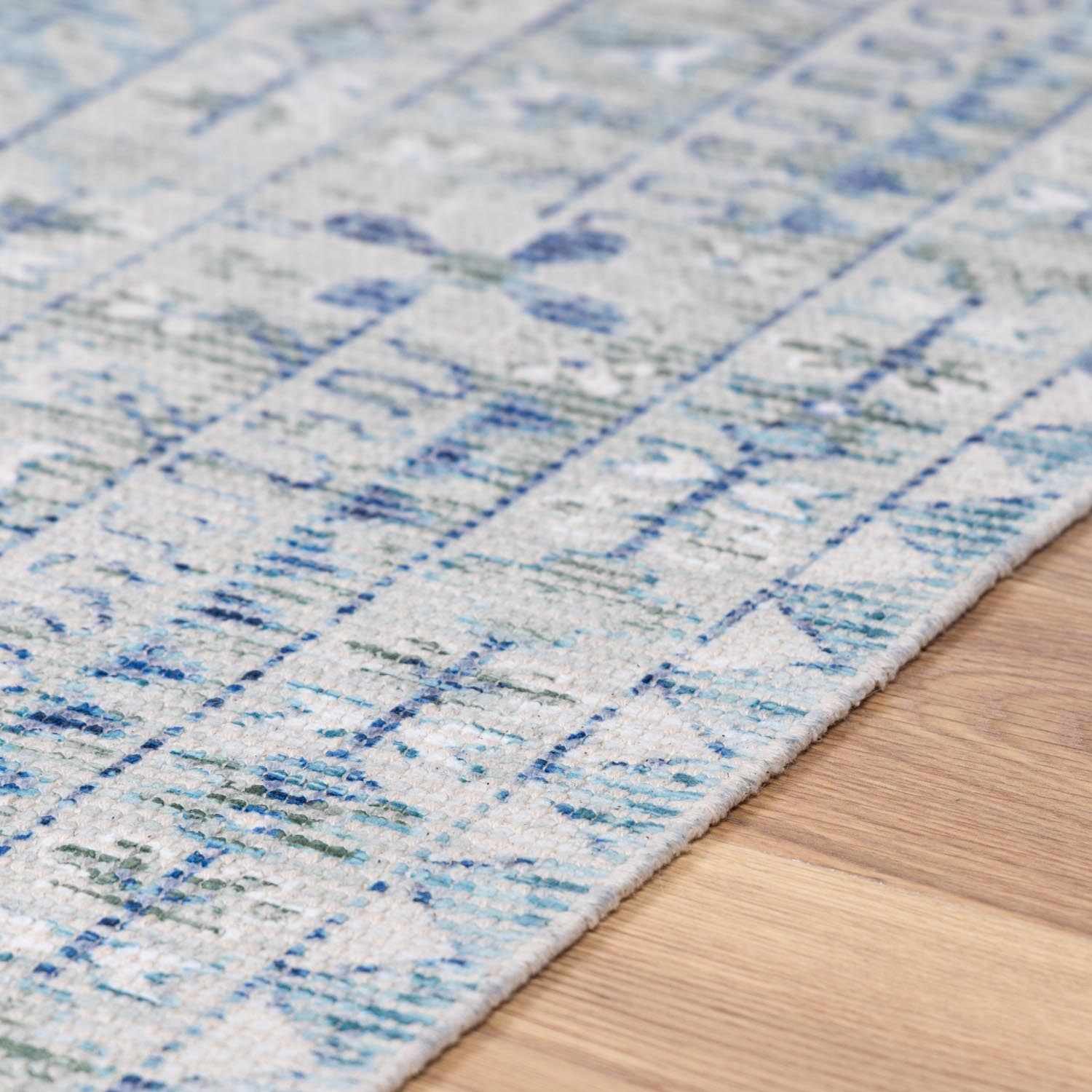 Byers Handmade Cotton-blend Aqua Rug - Image 7