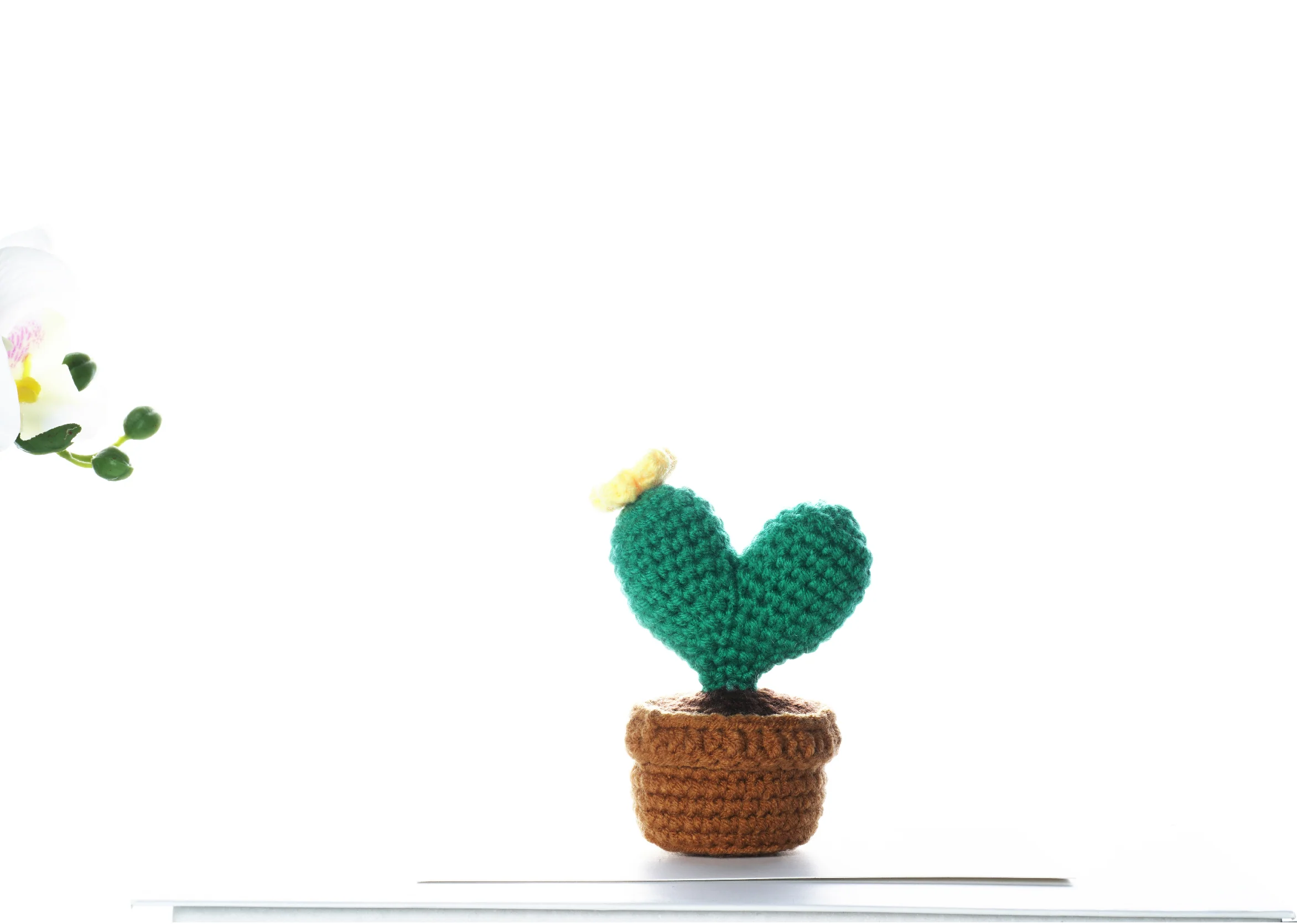 Cactus with Flowers. Potted Plant Amigurumi DIY Crochet Kit Wizardi F07N8-M18 - Image 4