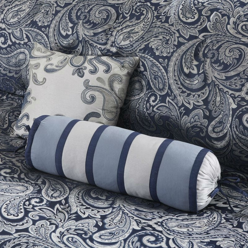 California King 12-piece Reversible Microfiber Comforter Set Navy Blue White - Image 5