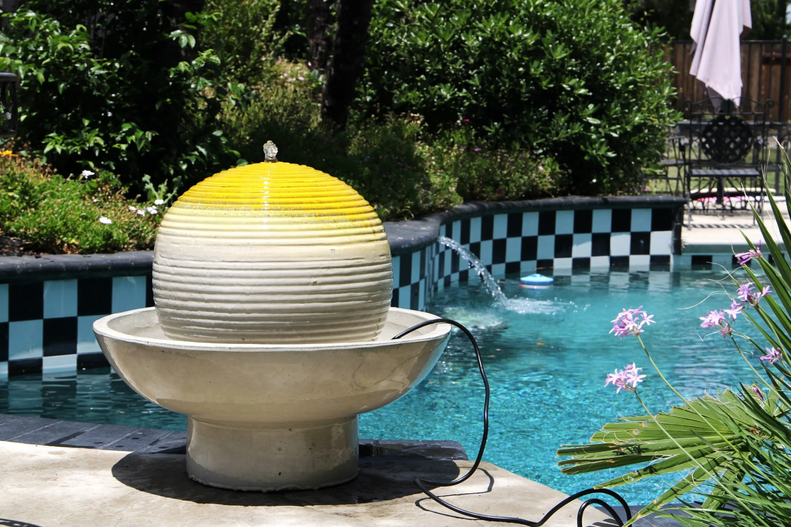 Cambria Sphere Fountain By Plantatorem - Image 3