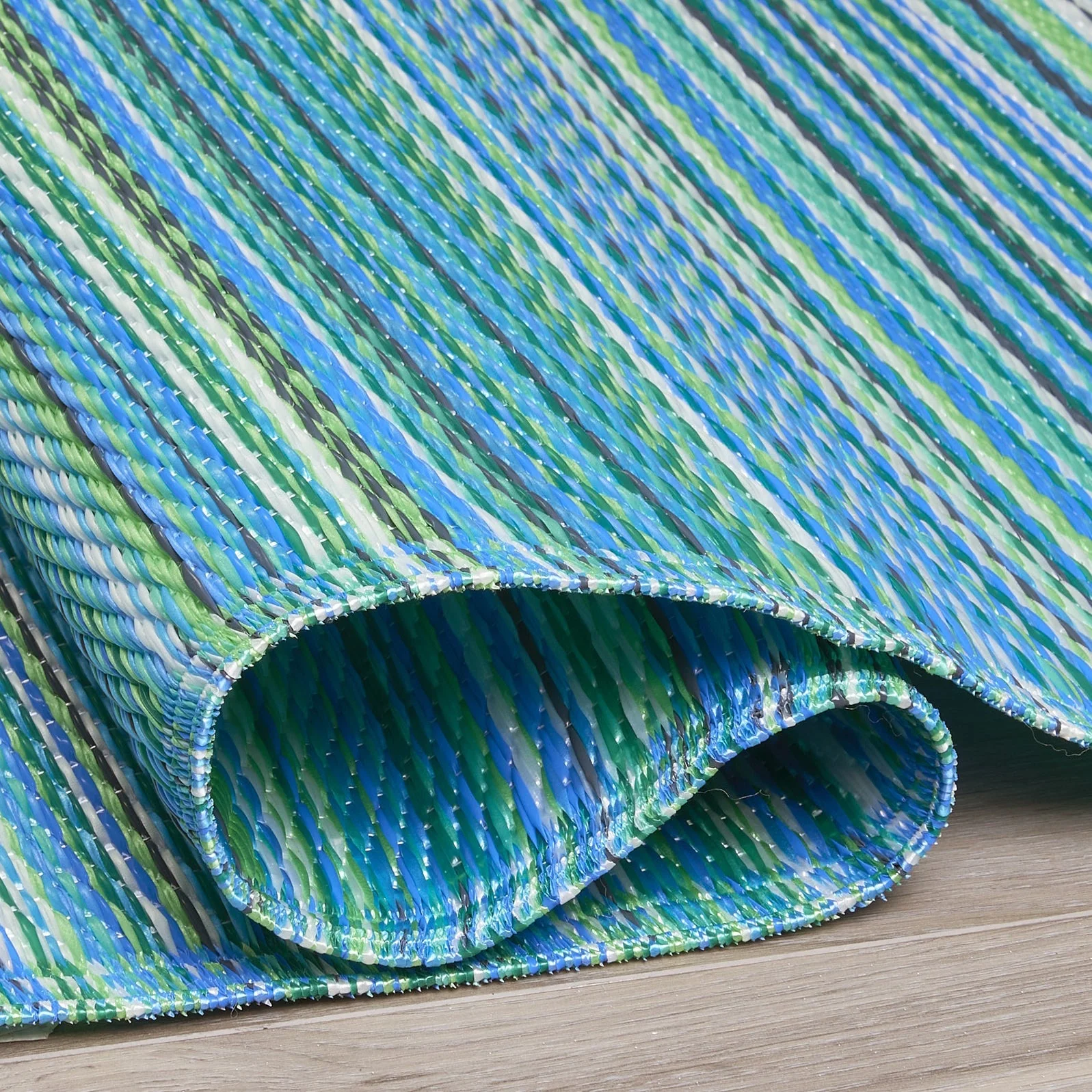 Cancun Outdoor Rug for Patio - Image 5